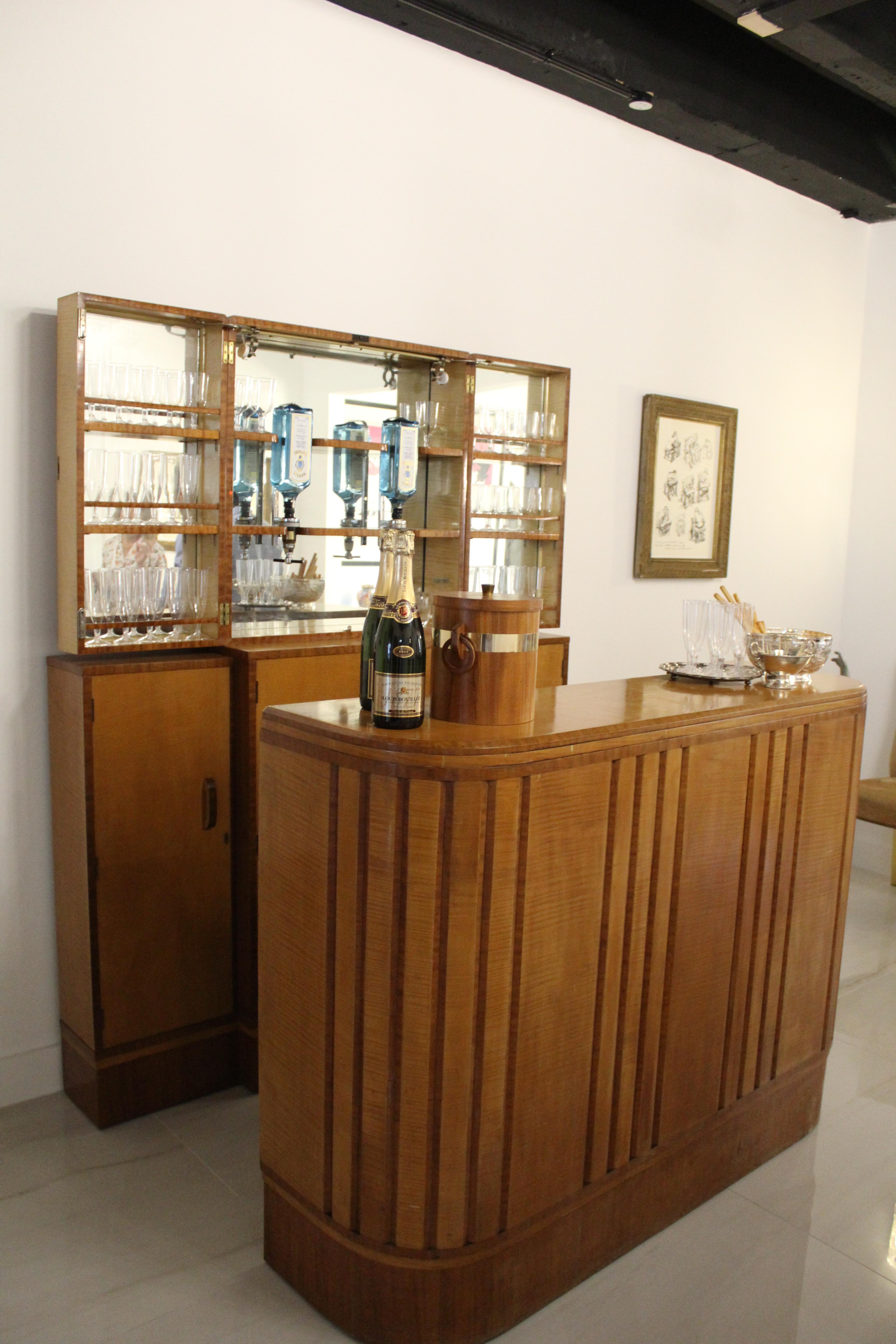 Art Deco Bar, 1920's Cabinet, Maple Wood 6