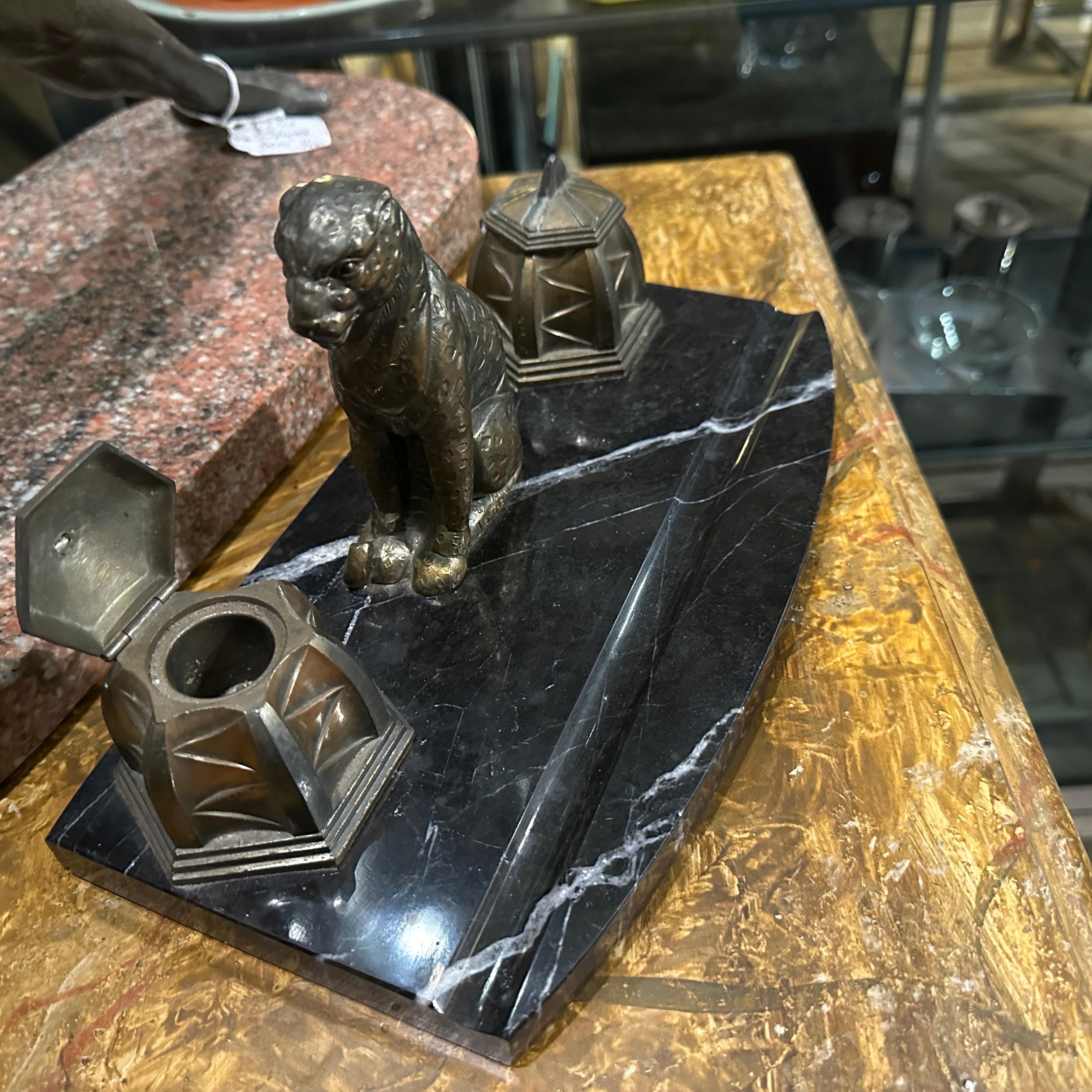 1920s Art Deco Black and White Marble and Metal French Inkwell For Sale 6