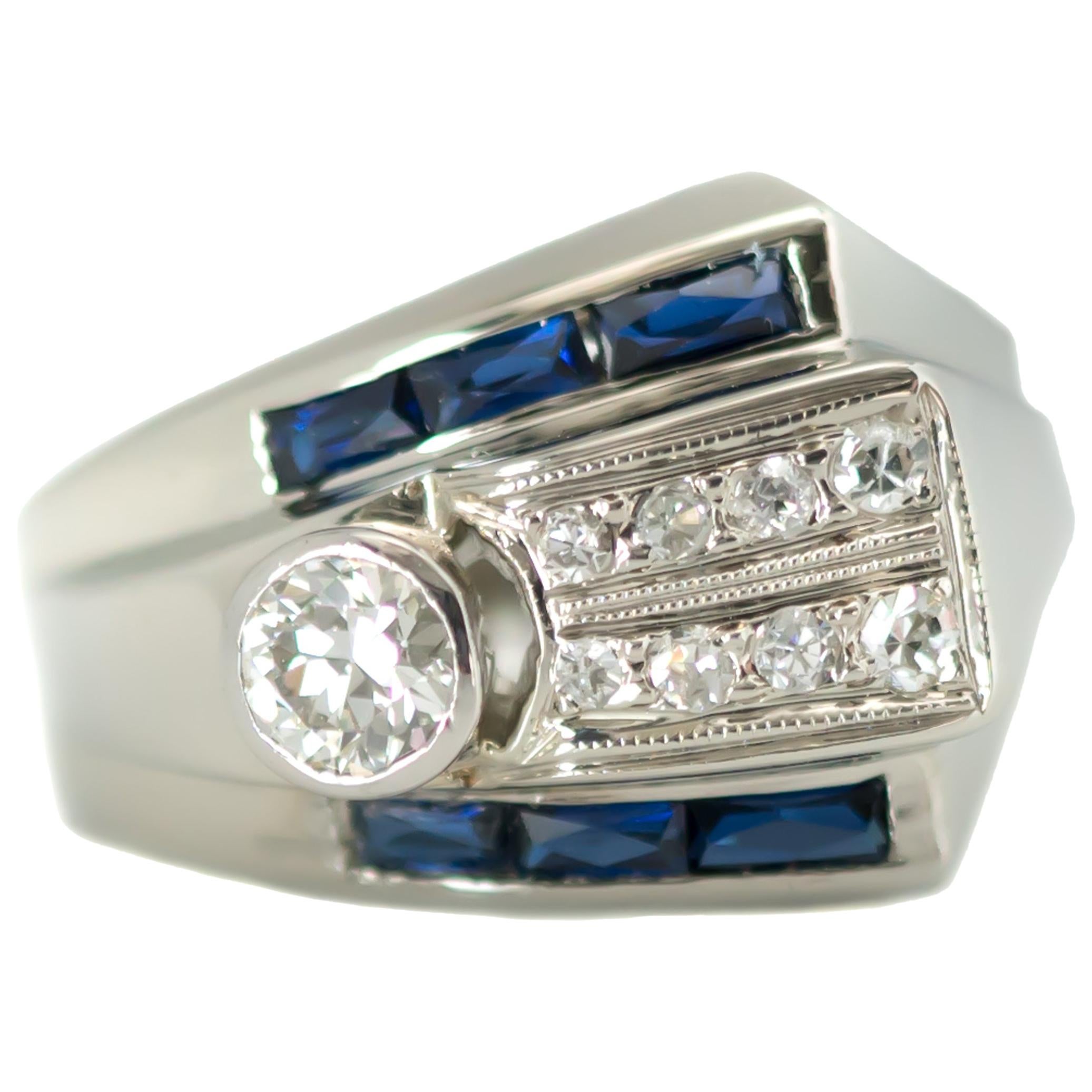 1920er Jahre Art Deco Ring aus 14 Karat Weißgold mit blauem Saphir, altem europäischem Diamant