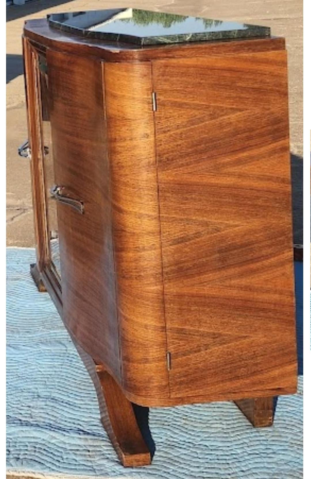 1920s Art Deco Bookmatched Rosewood and Marble Sideboard For Sale 5