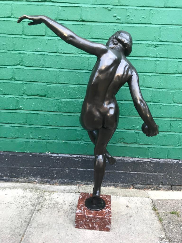 French 1920's Art Deco Bronze of a Dancing Last For Sale