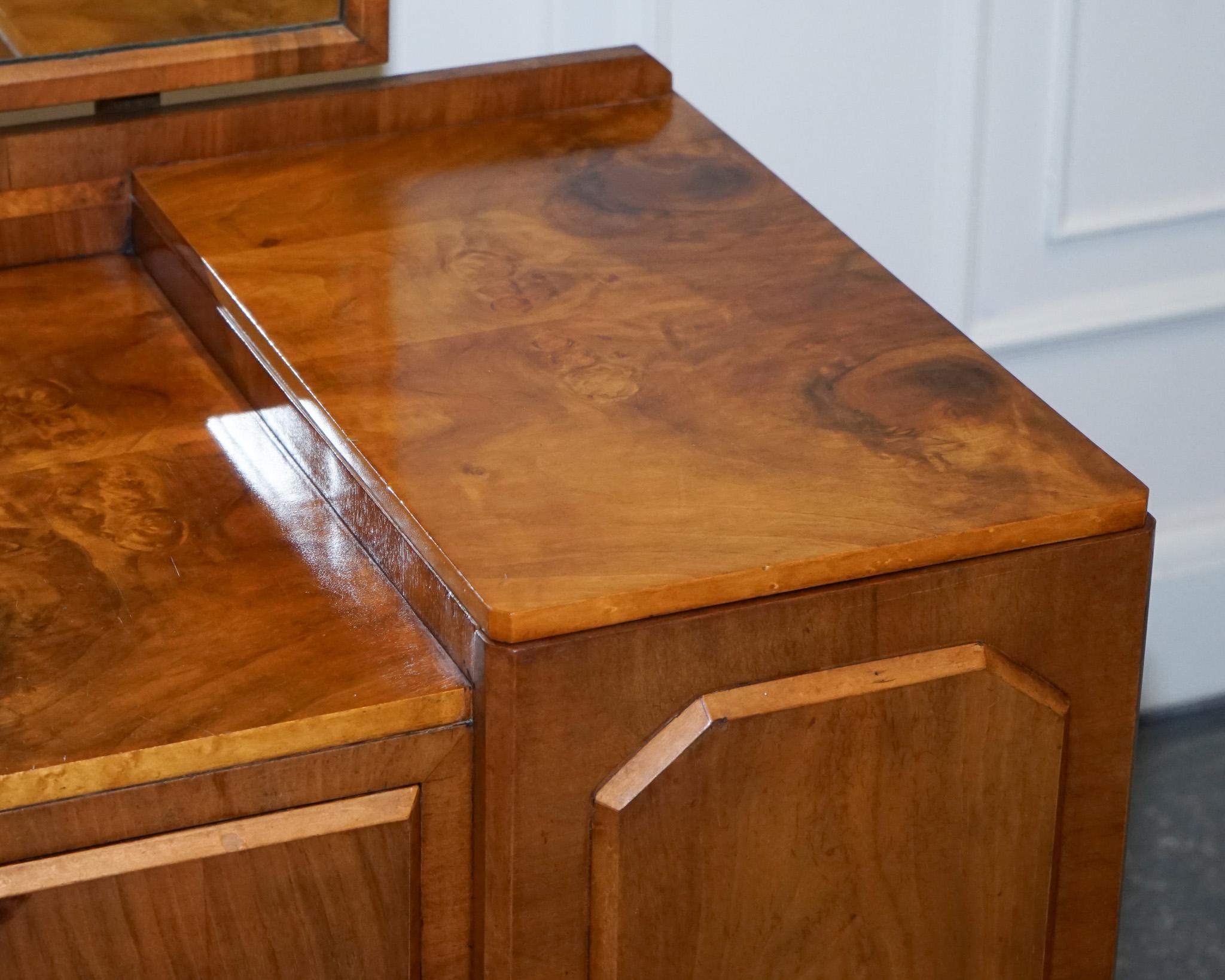 20th Century 1920'S ART DECO BURR WALNUT DRESSING TABLE WITH LARGE MiRROR CUPBOARDS & DRAWERS For Sale