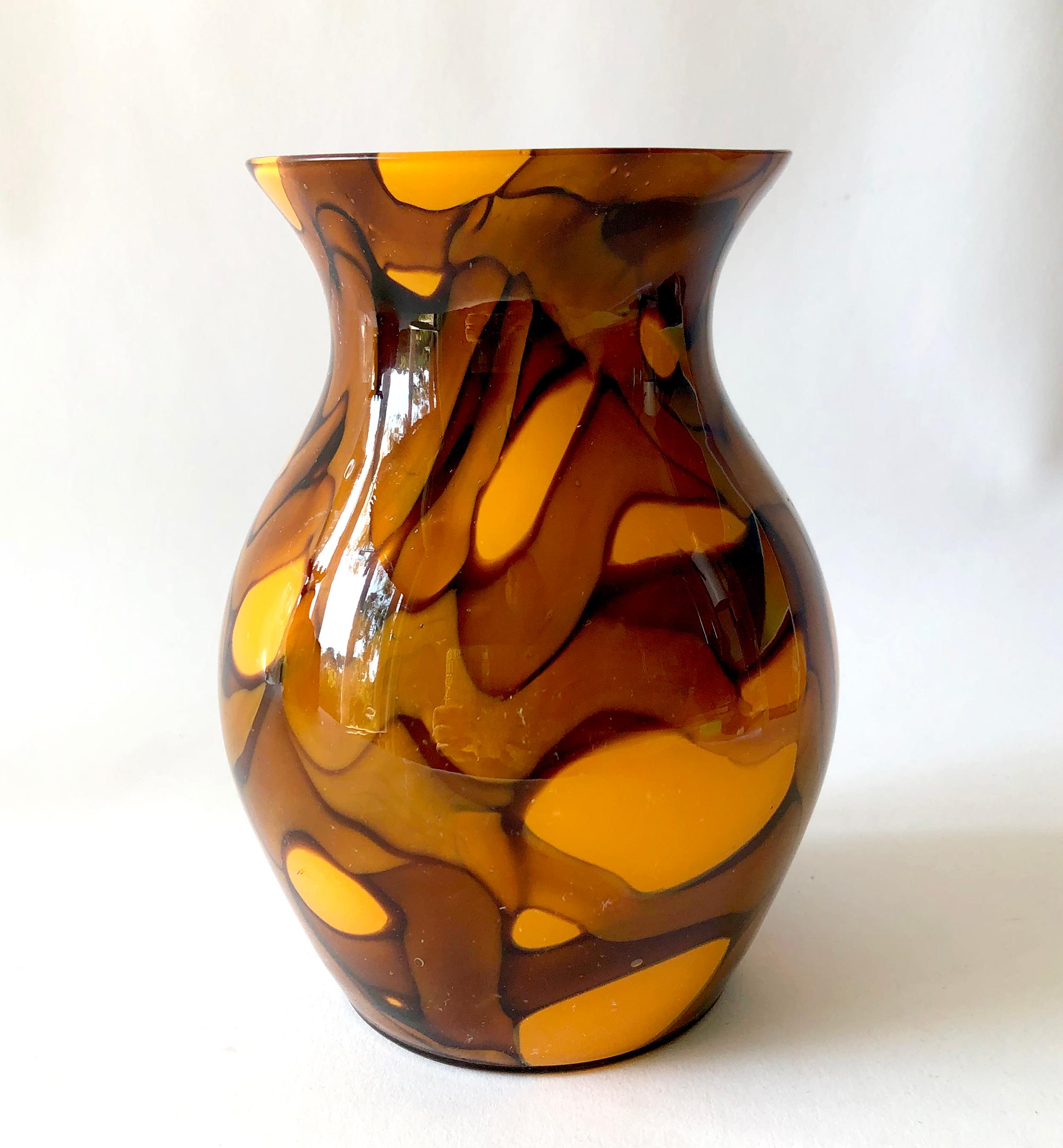 1920s Art Deco Czechoslovakian Bohemian Webbed Art Glass Ball Vase Collection 1