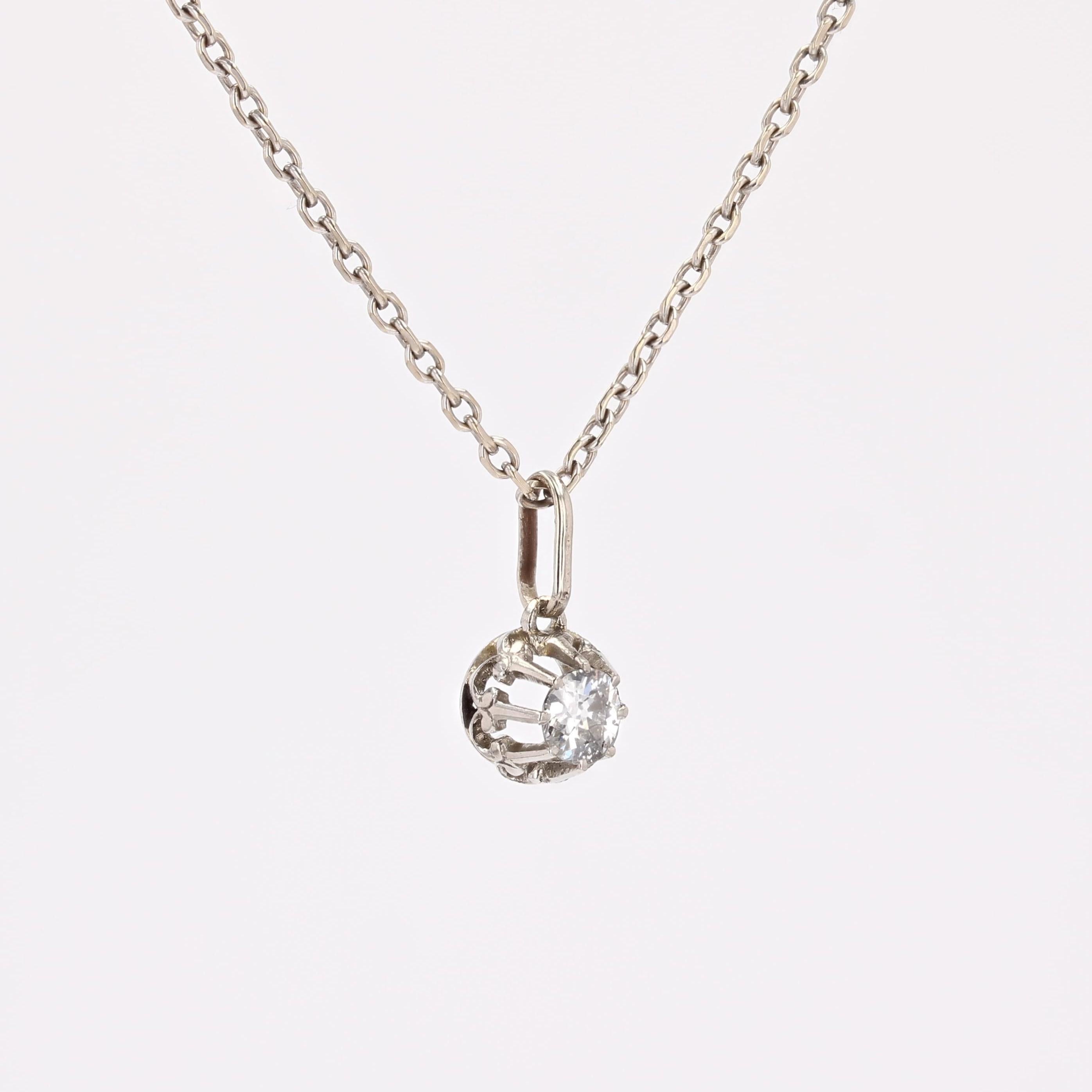 1920er Jahre Art Deco Diamant 18 Karat Weißgold-Anhänger im Zustand „Gut“ im Angebot in Poitiers, FR
