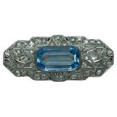 1920s Art Deco diamond and aquamarine brooch