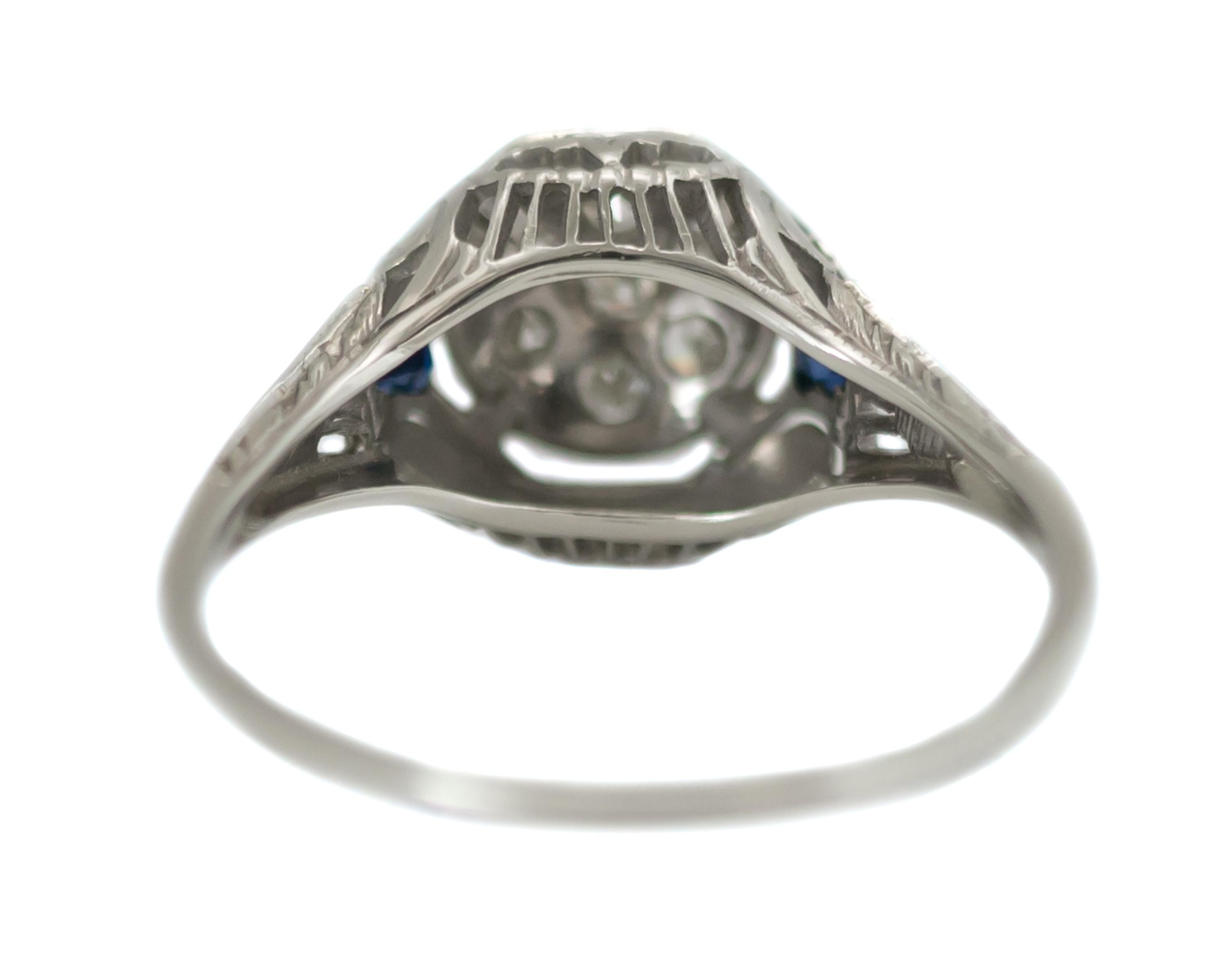 1920s Art Deco Diamond, Blue Sapphire and 18 Karat White Gold Filigree Ring In Good Condition In Atlanta, GA