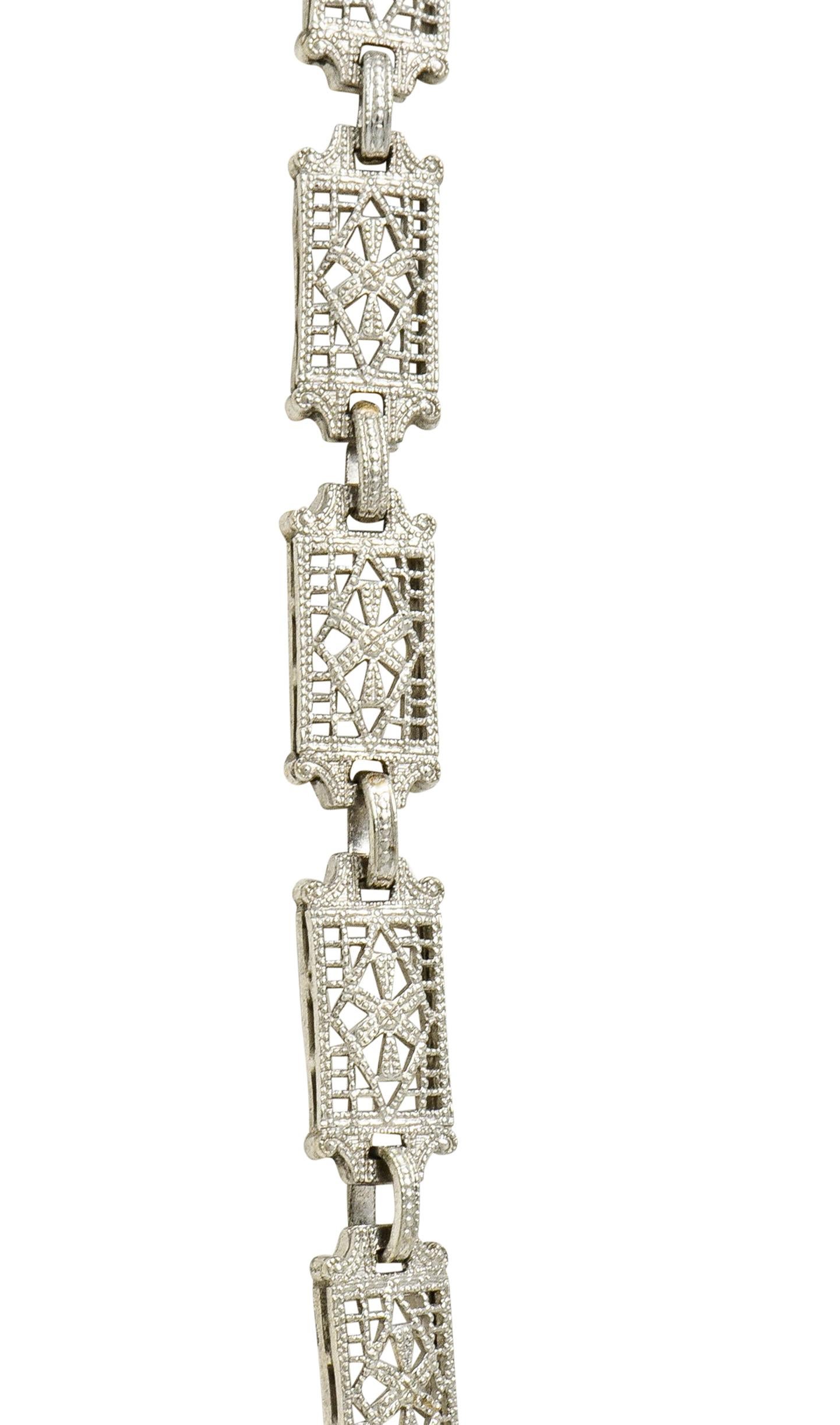 1920s Art Deco Diamond Camphor Glass Platinum Oval Drop Necklace In Excellent Condition In Philadelphia, PA
