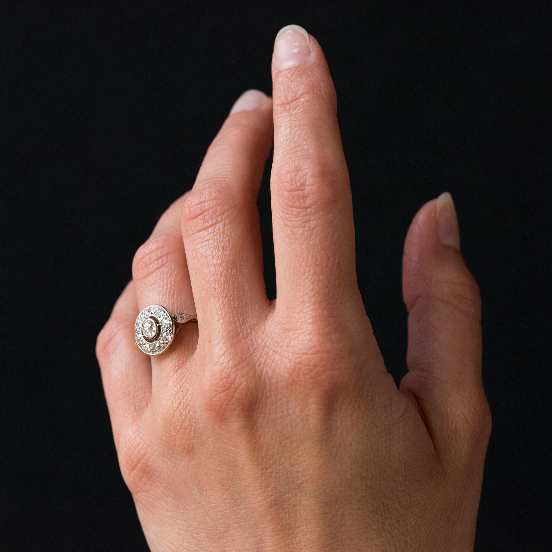 1920s Art Deco Diamond Platinum Oval Engagement Ring 1
