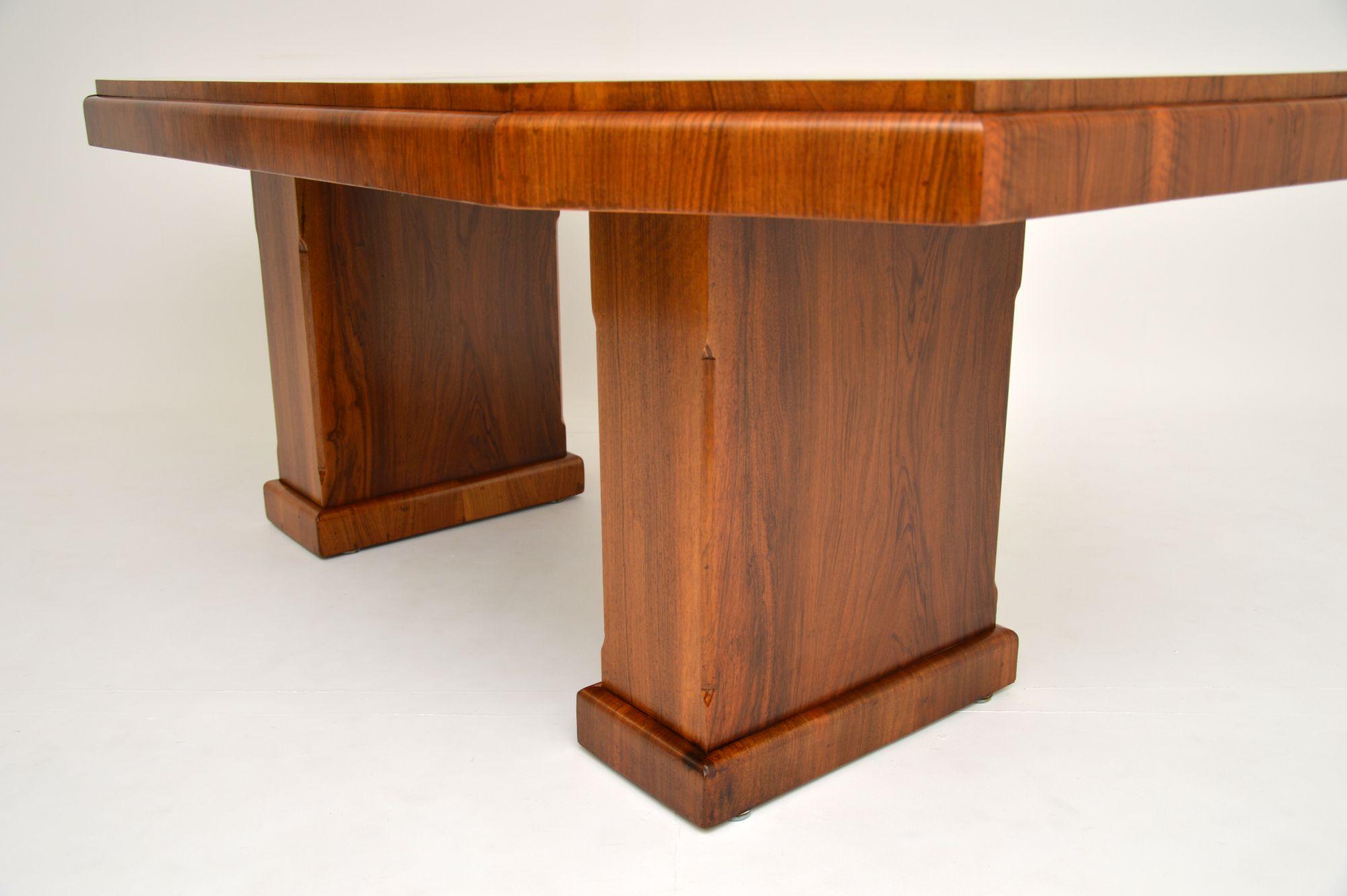 1920s Art Deco Figured Walnut Dining Table 5