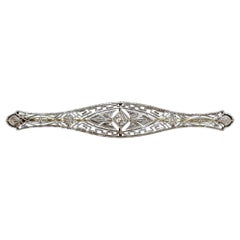 1920s Art Deco Filigree 14 Karat Gold and Diamond Bar Pin or Brooch
