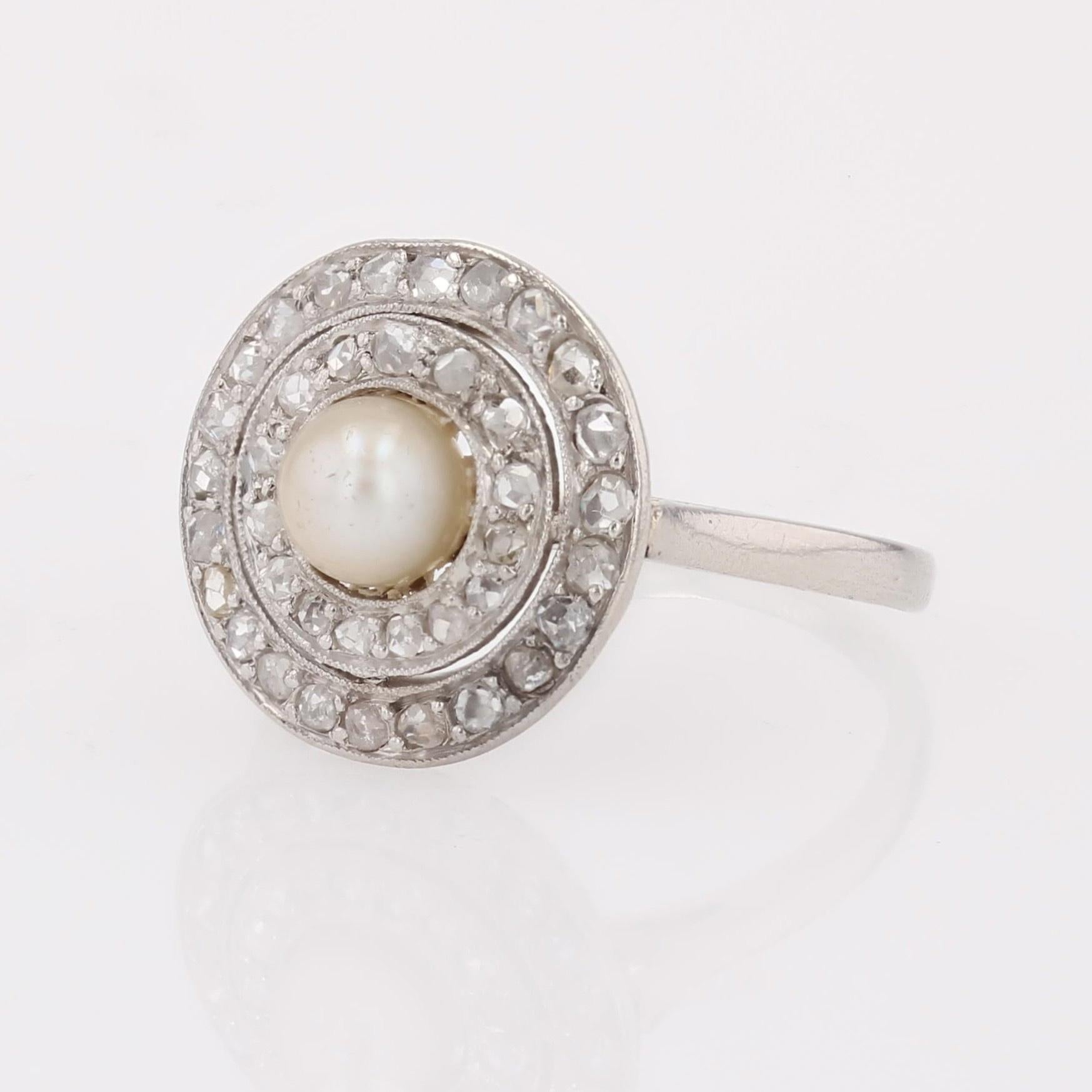 Anello tondo in platino con perle e diamanti Art Deco degli anni '20 in vendita 2
