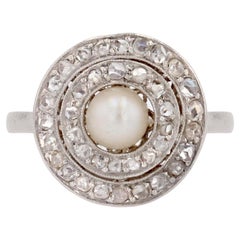 Anello tondo in platino con perle e diamanti Art Deco degli anni '20