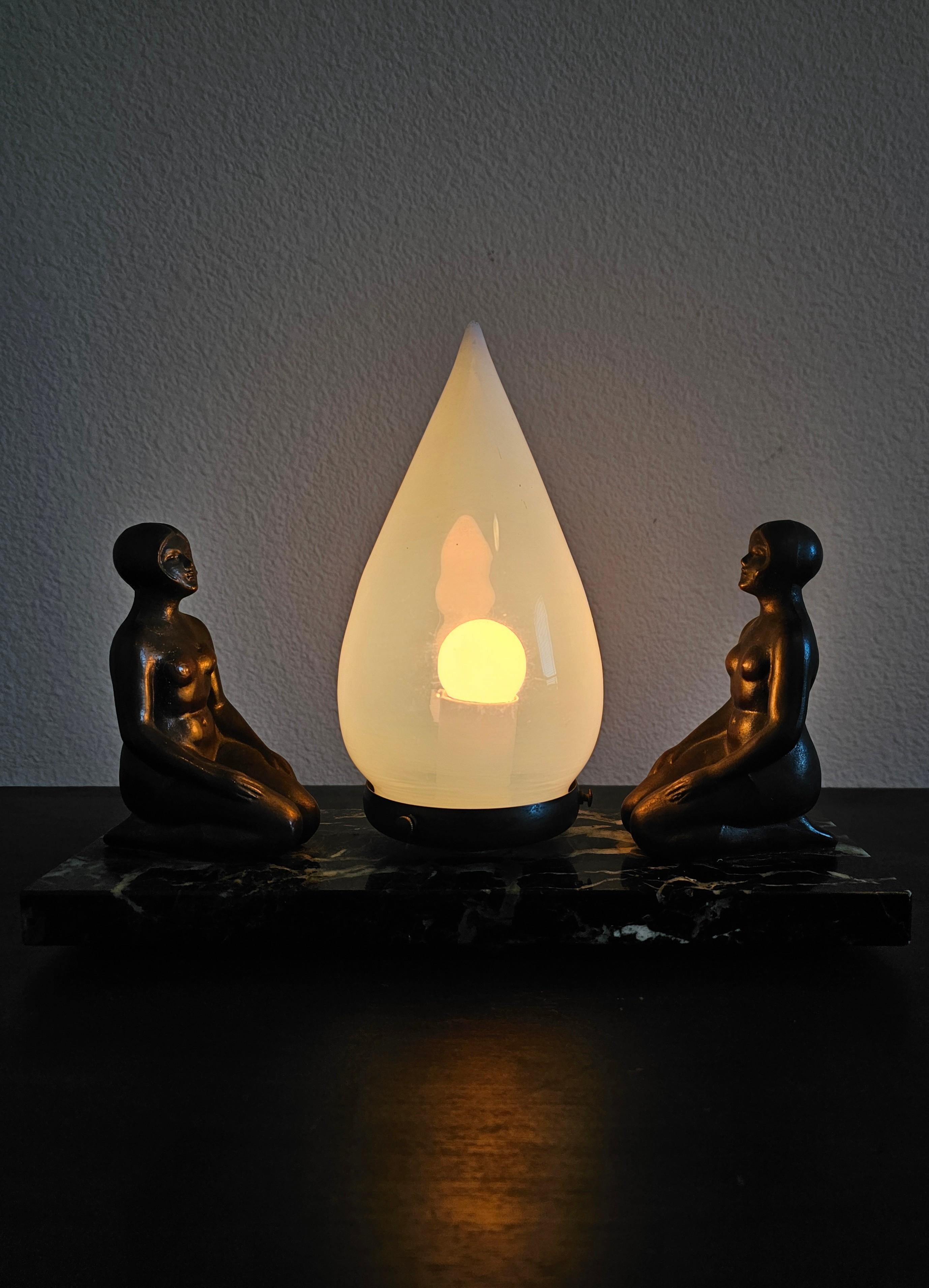 Lampe de table sculpturale nue Art Déco Frankart / Nuart Style des années 1920  en vente 5