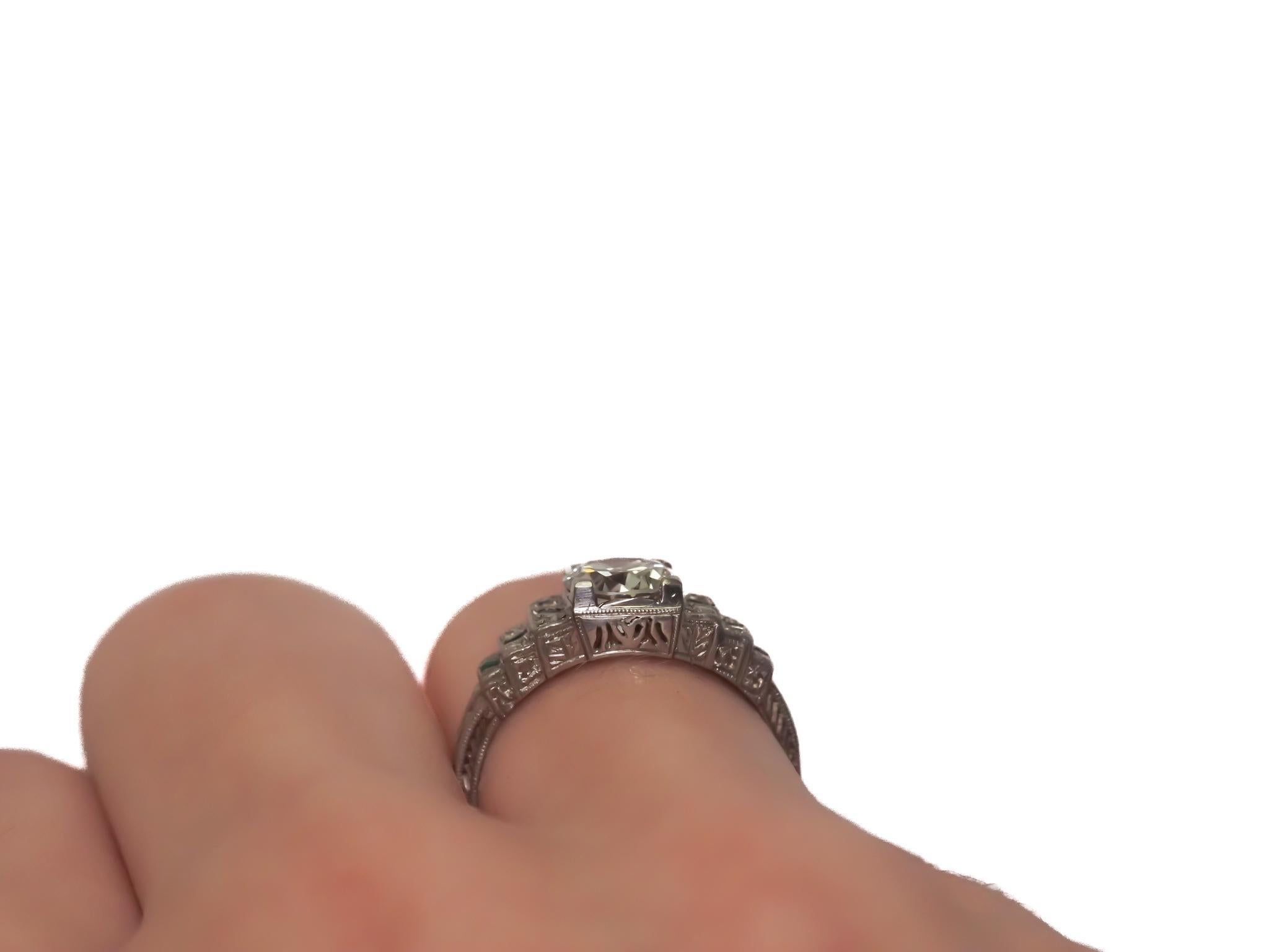 1920s Art Deco GIA 1.04ct Old European Diamond and Emerald Engagement Ring - For Sale 3