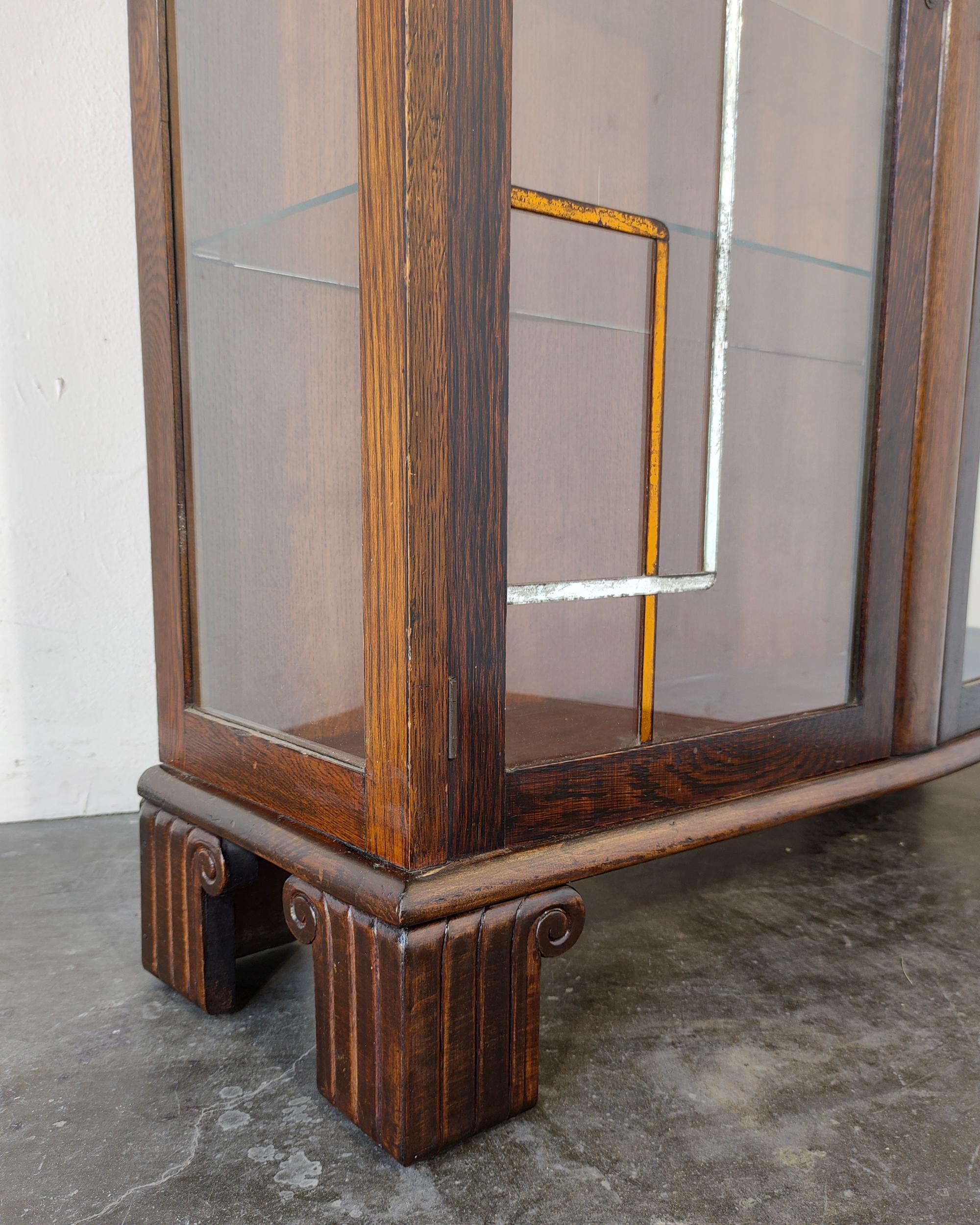 1920s Art Deco Glass Display Cabinet Curio with Decorative Mirror Details 2