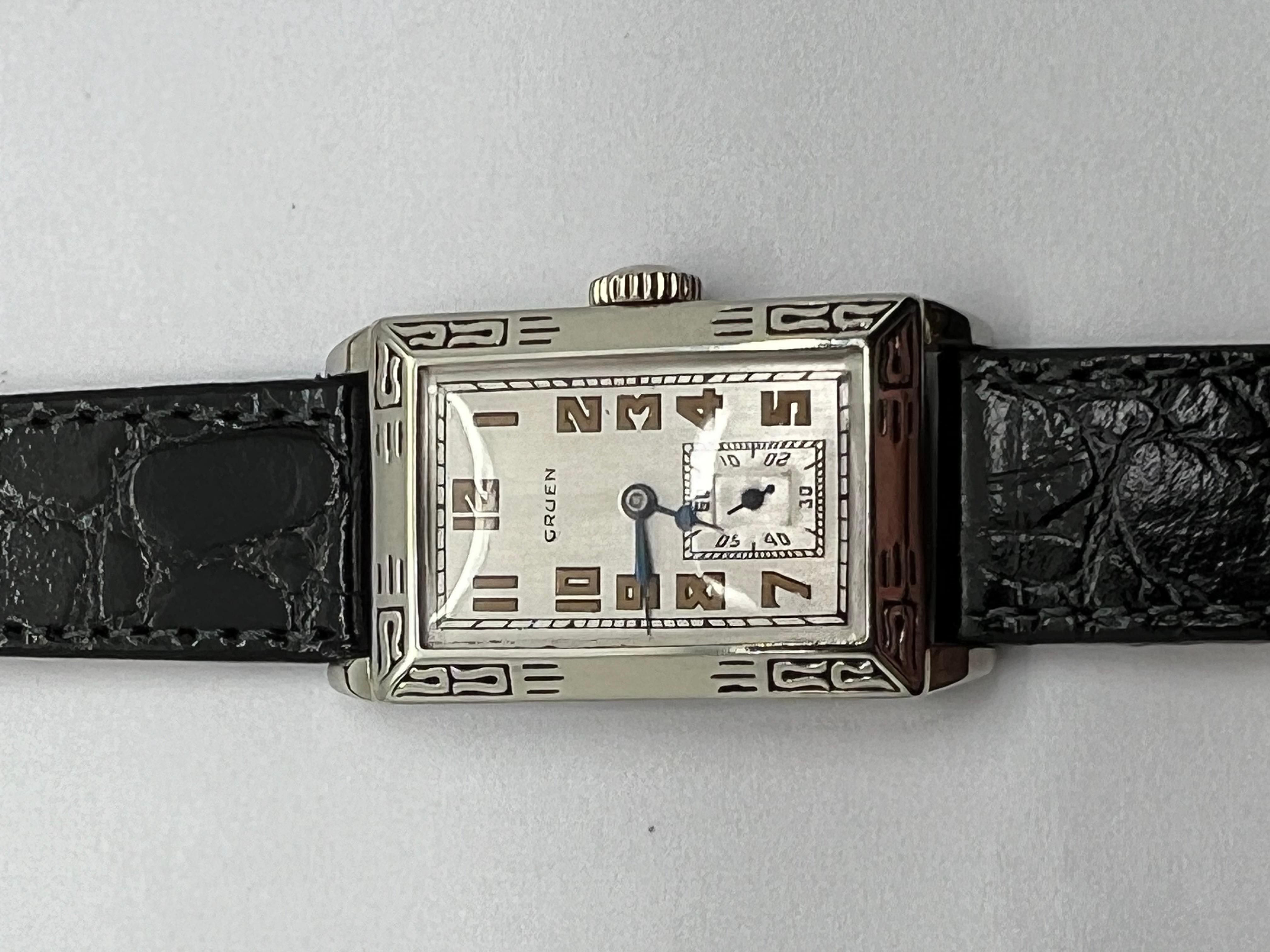1920’s, Art Deco Gruen Quadron, 15 Jewel, beautiful statement timepiece. 5