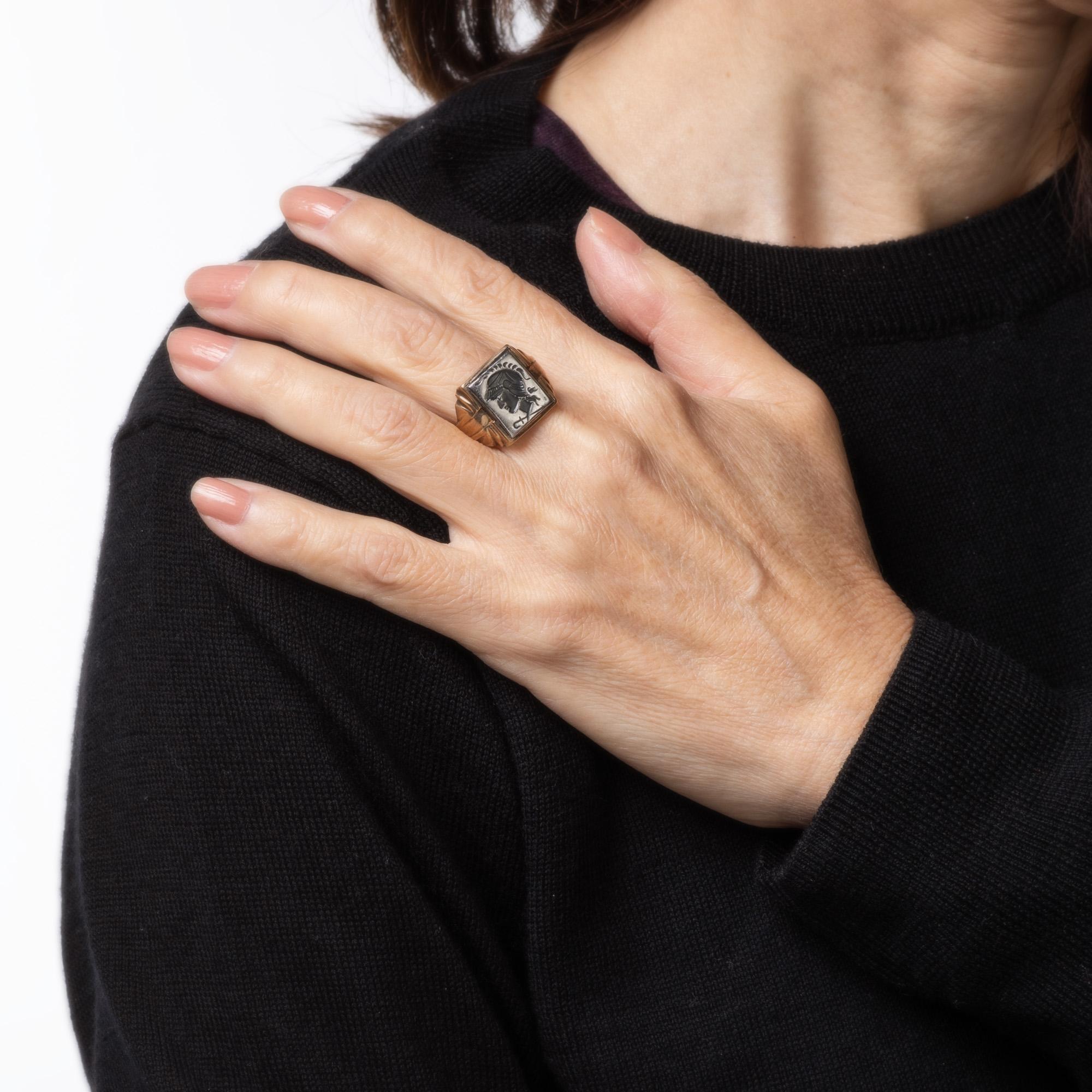 1920s Art Deco Hematite Intaglio Ring Vintage 10k Yellow Gold Sz 9.75 Jewelry For Sale 1