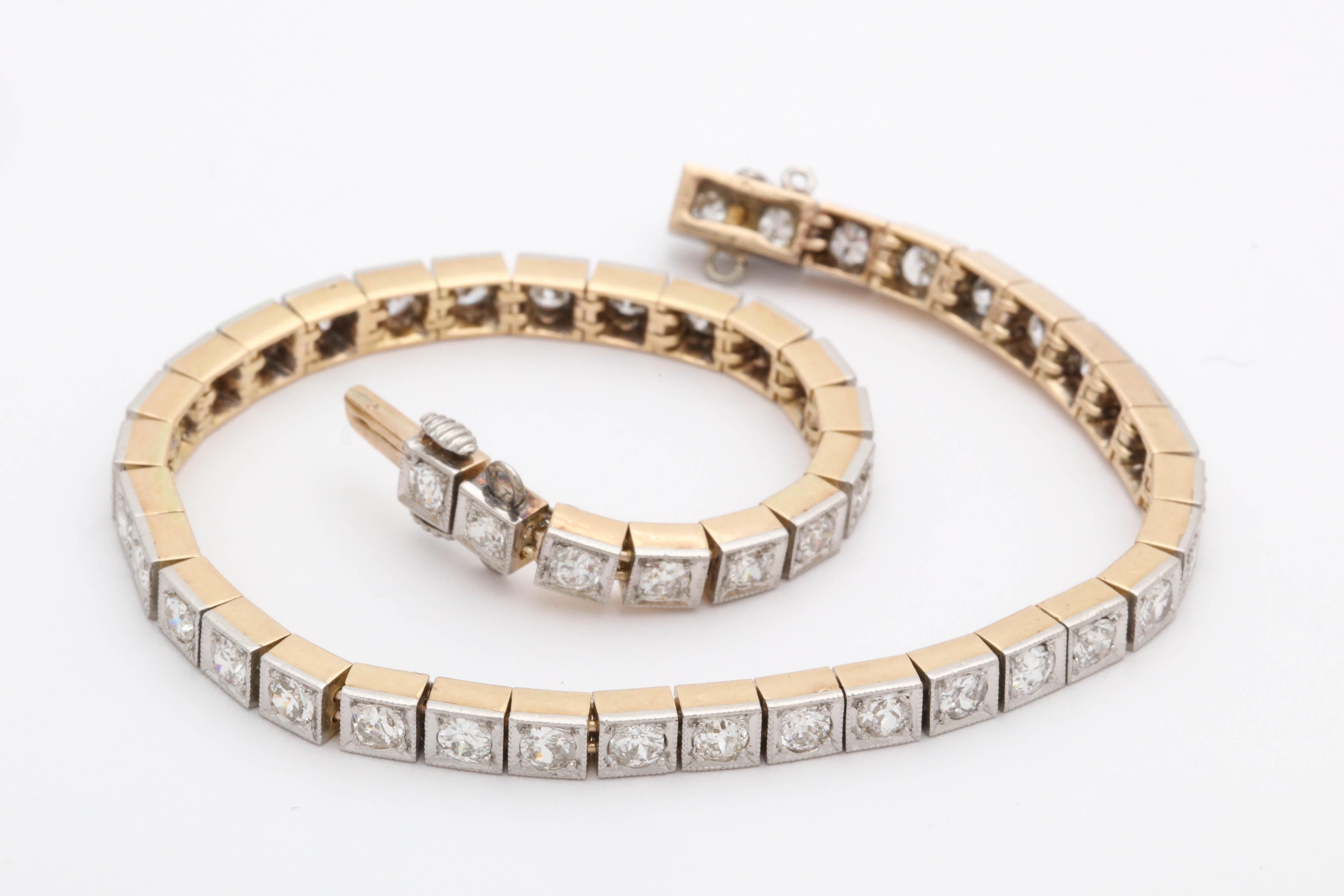 1920s Art Deco Highly Flexible Diamond Gold and Platinum Straightline Bracelet 3