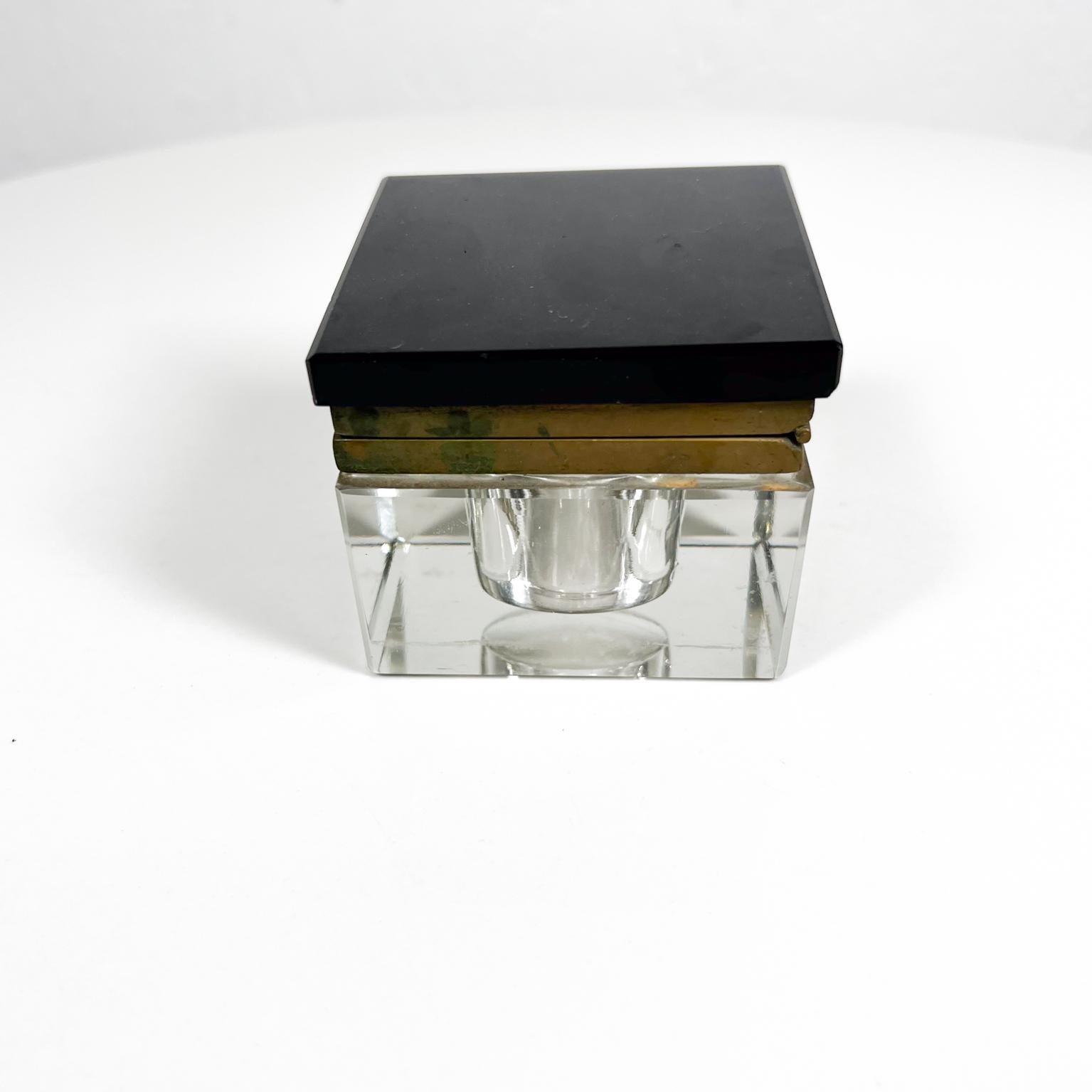 1920s Art Deco Inkwell Modern Beveled Solid Glass and Brass For Sale 5