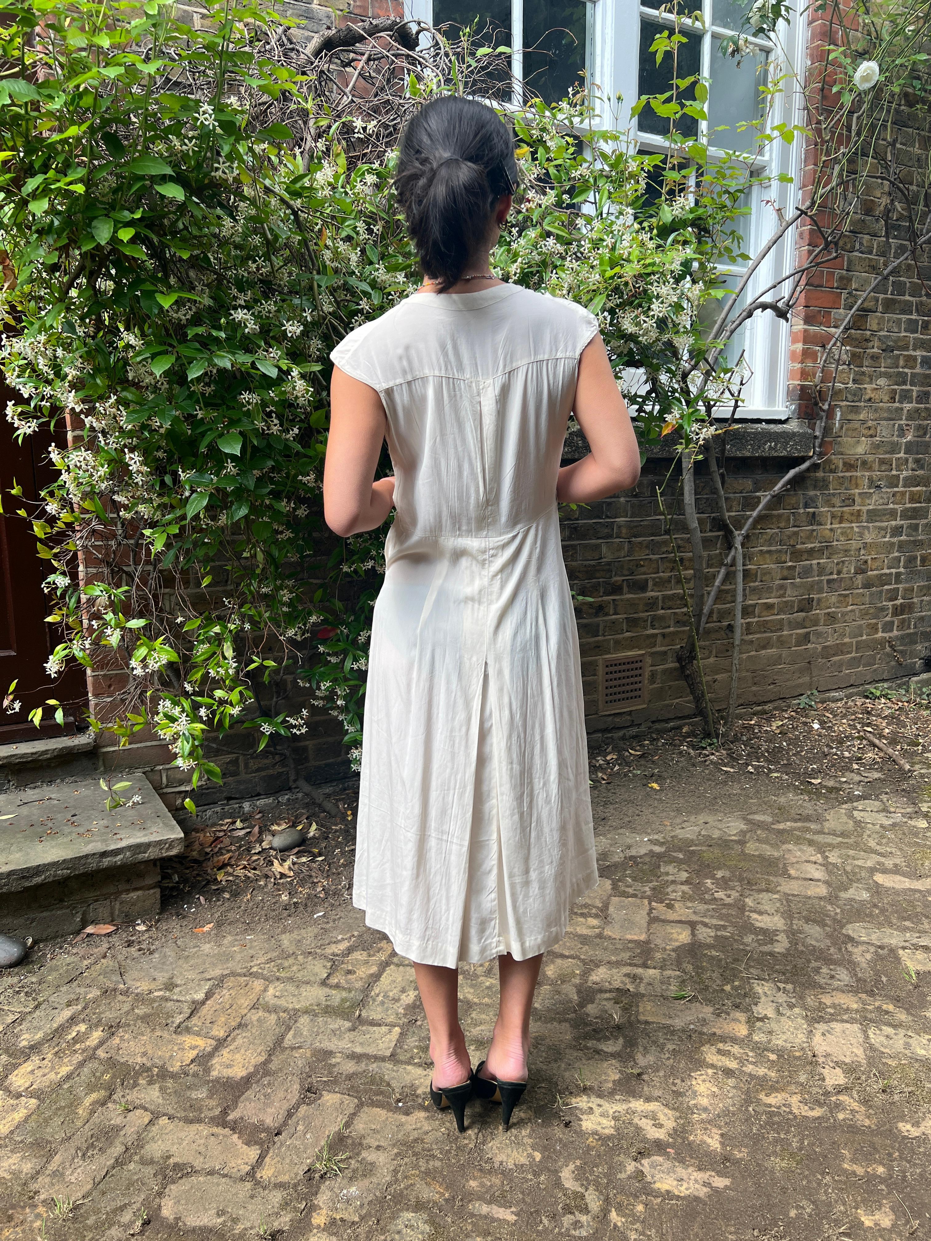 Robe chemise en soie ivoire Art Déco des années 1920 en vente 3