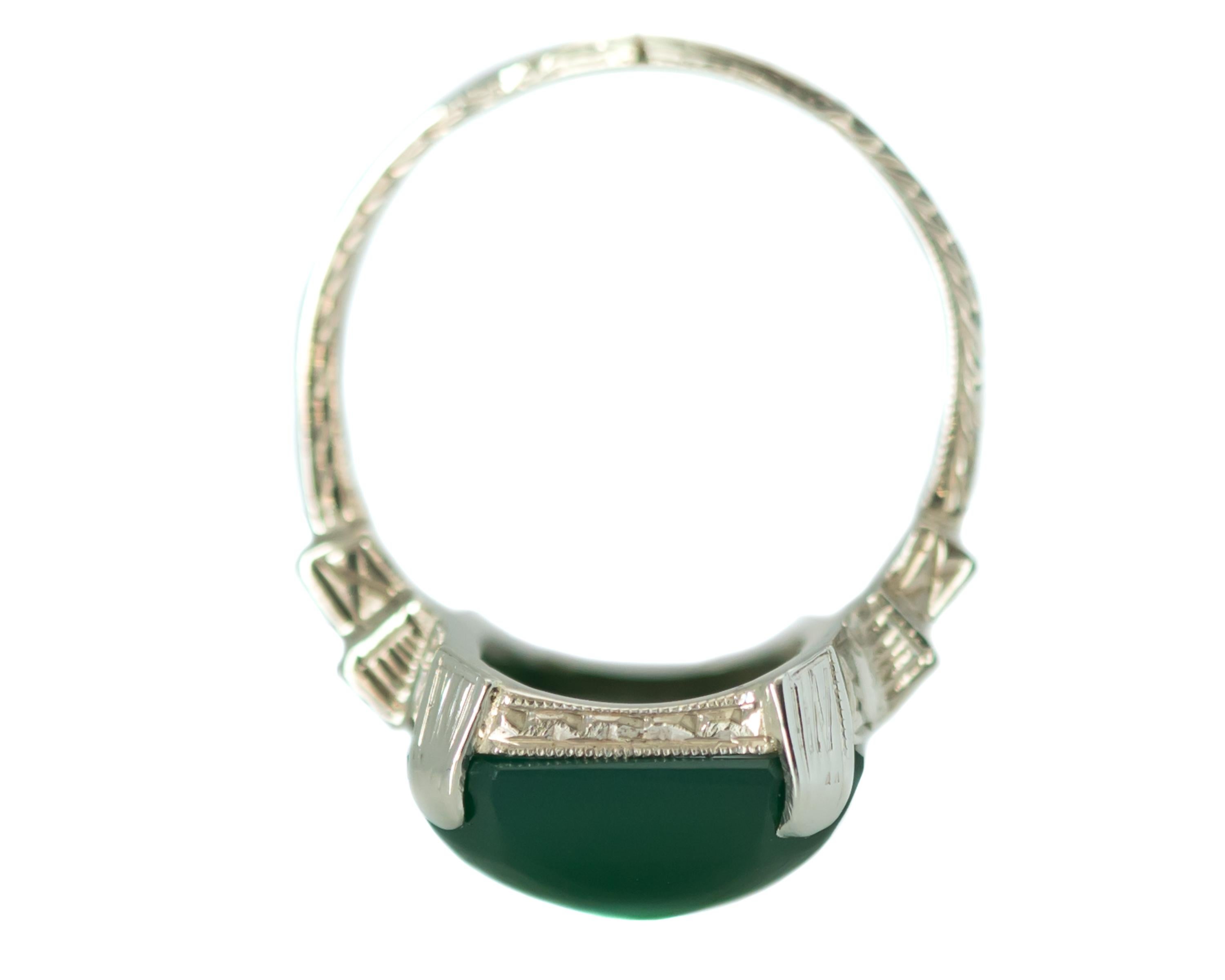 1920s Art Deco Jade, Diamond and 14 Karat White Gold Ring 1