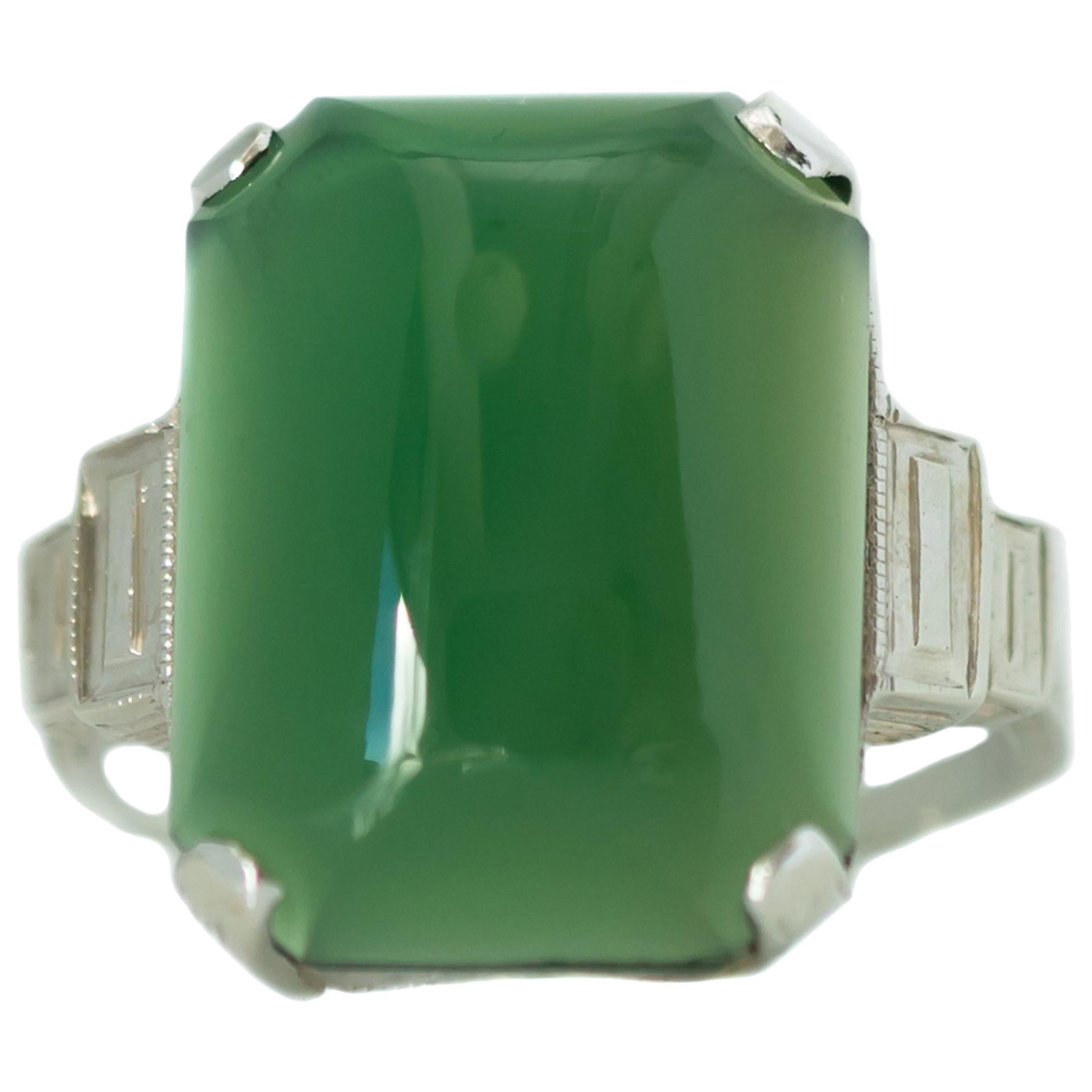1920s Art Deco Jade, Diamond and 14 Karat White Gold Ring