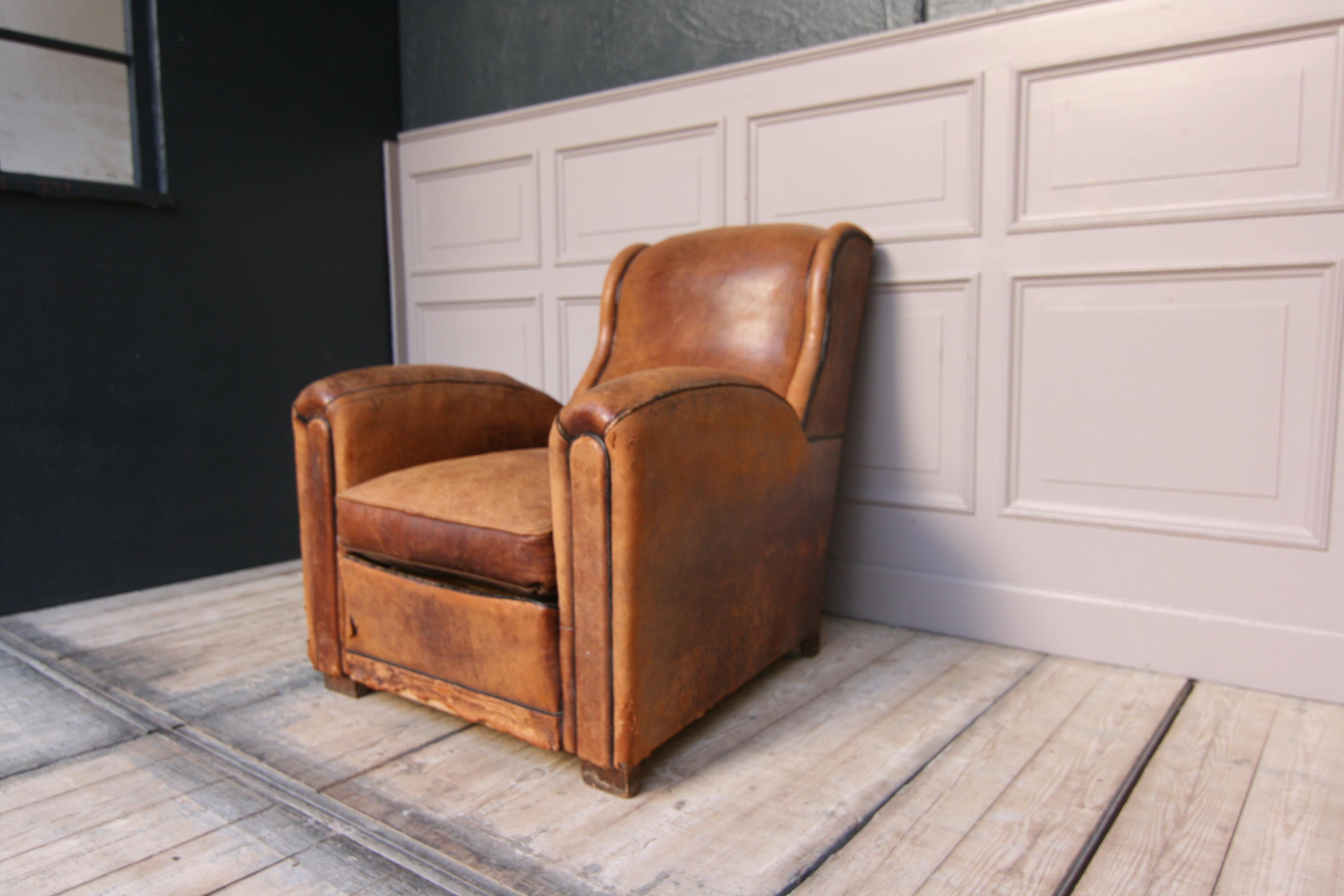 French 1920s Art Deco Brown Leather Armchair. Vintage European Club Chairs In Fair Condition In Dusseldorf, DE