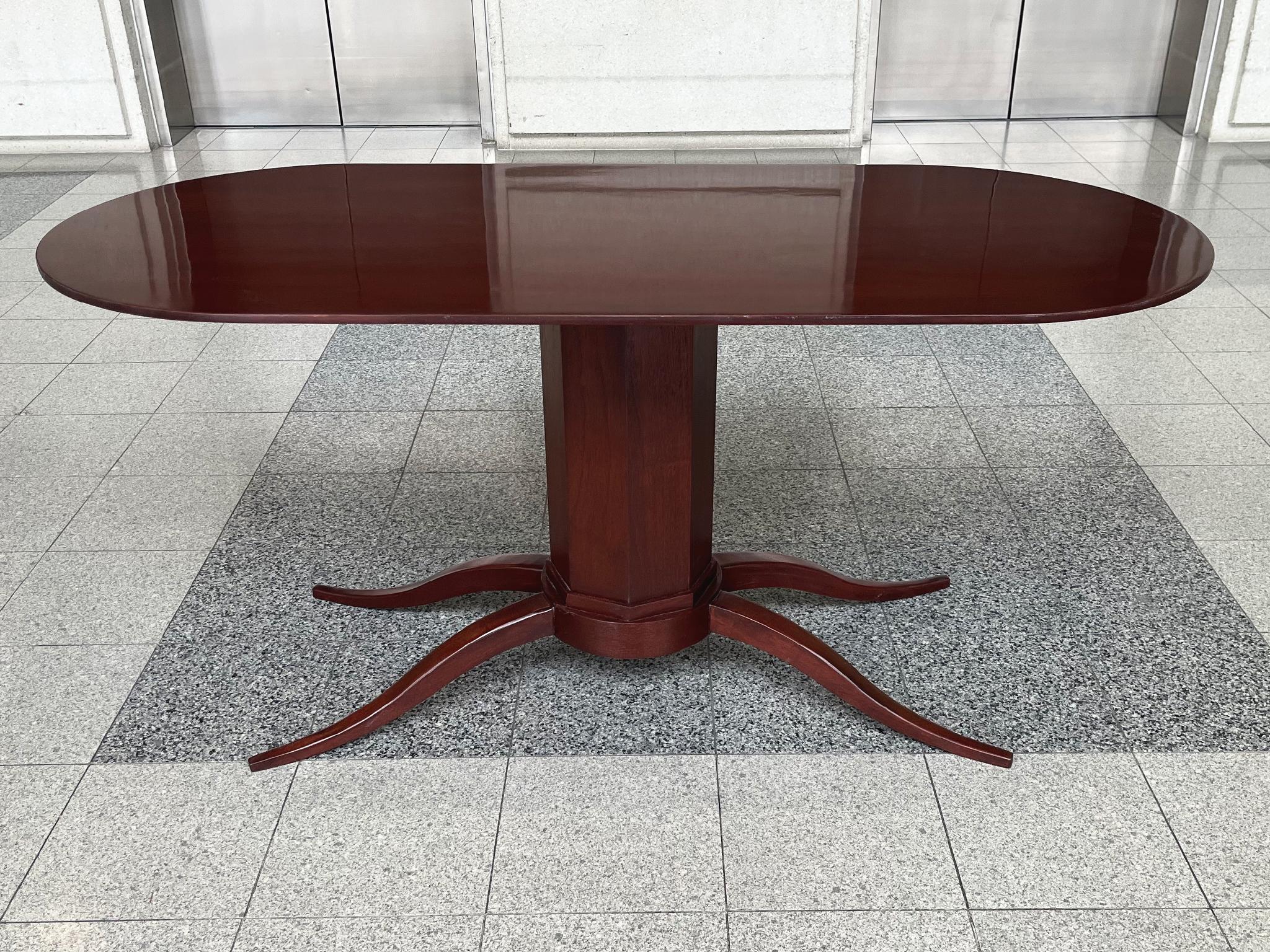 Early 20th Century 1920s Art Deco Mahogany Racetrack Table For Sale
