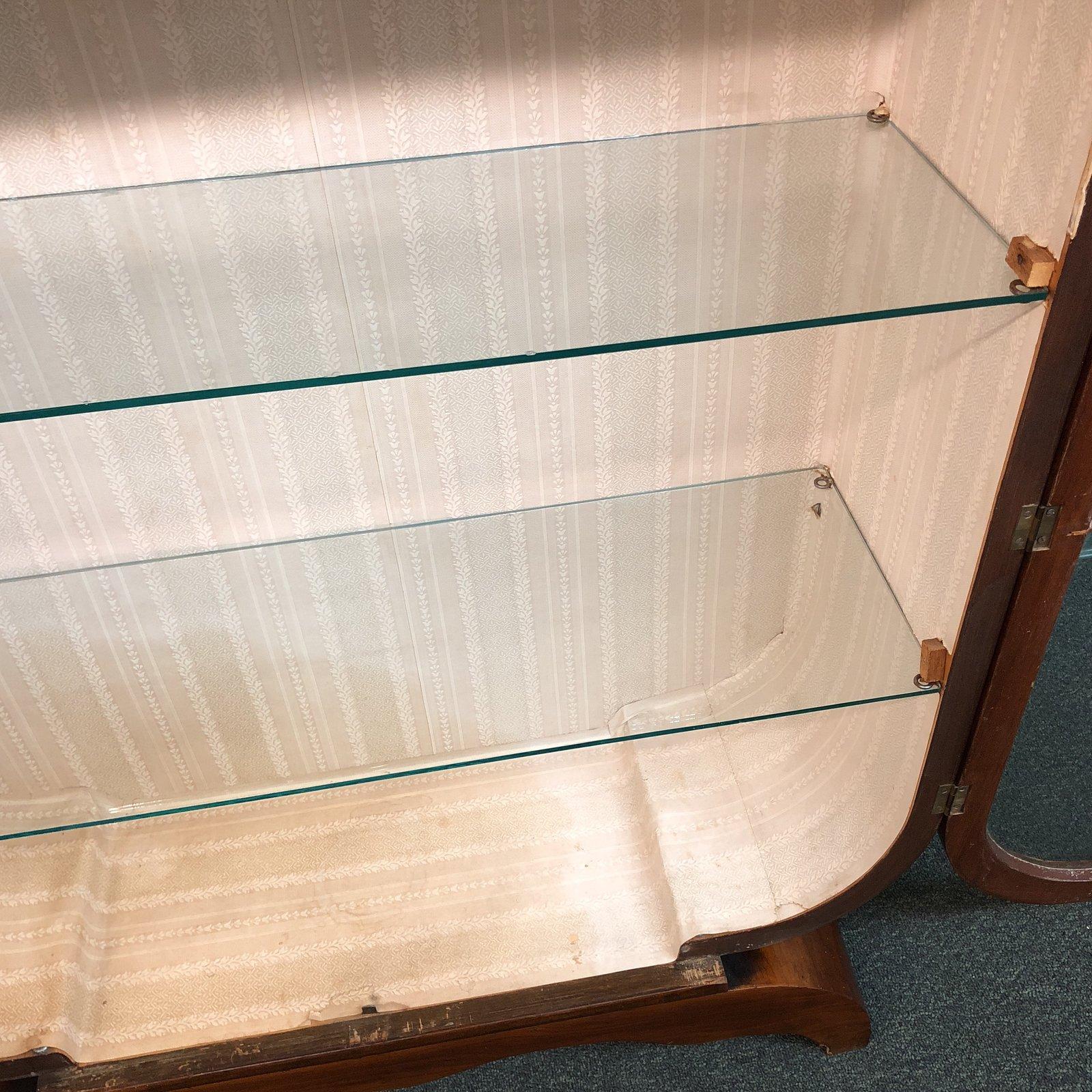 Early 20th Century 1920s Art Deco Mahogany Veneer Display Cabinet For Sale