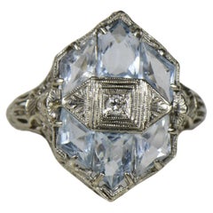 1920'S Art Deco Natural Aquamarine & Natural Diamond Filigree Ring