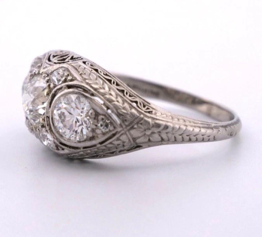 1920er Art Deco Alte Europäische Schliffe Handgefertigter Filigraner 2.00CTW Platin Diamant Ring (Art déco) im Angebot