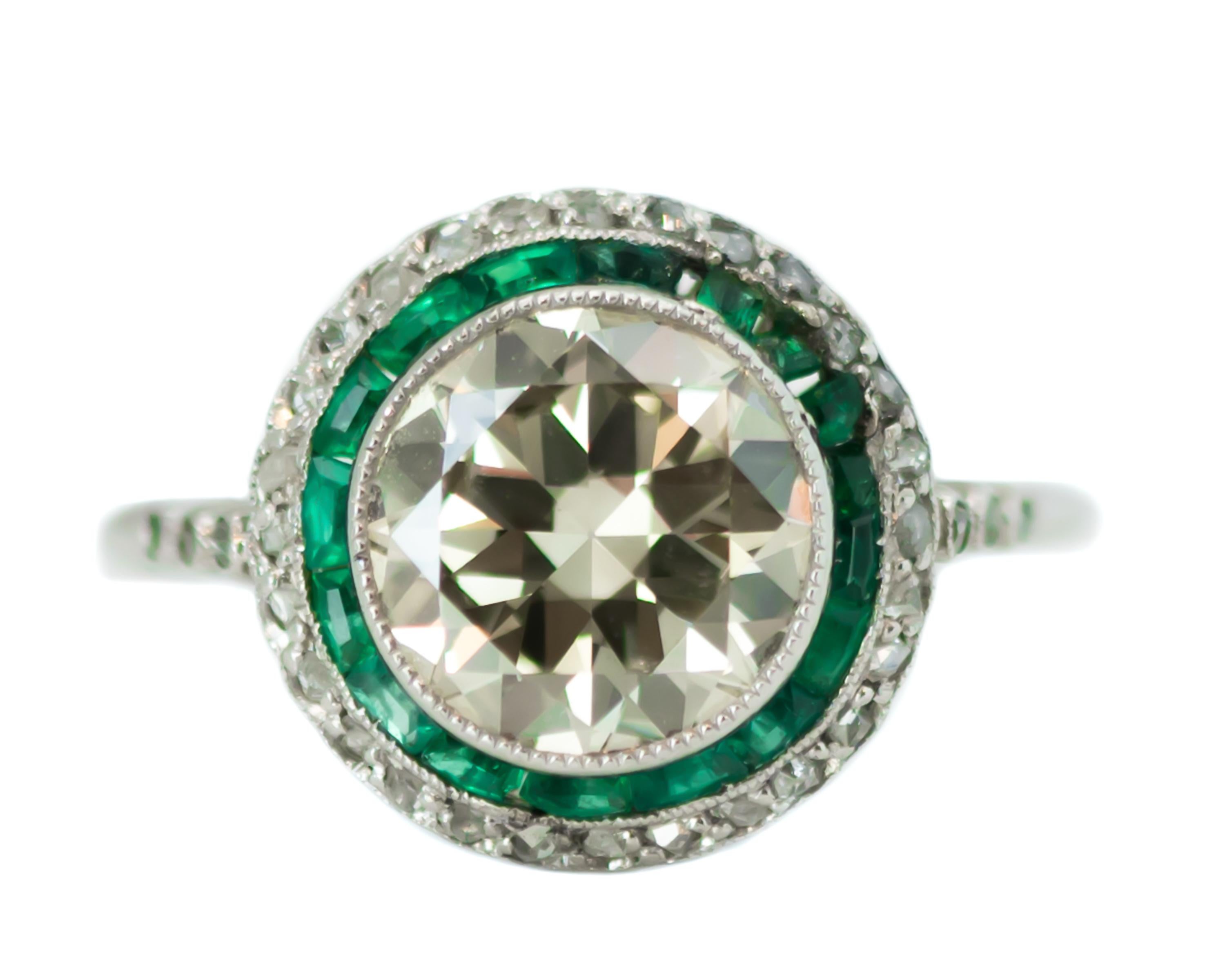 1920s Art Deco Old European Diamond, Emerald and Diamond Halo and Platinum Ring In Good Condition In Atlanta, GA