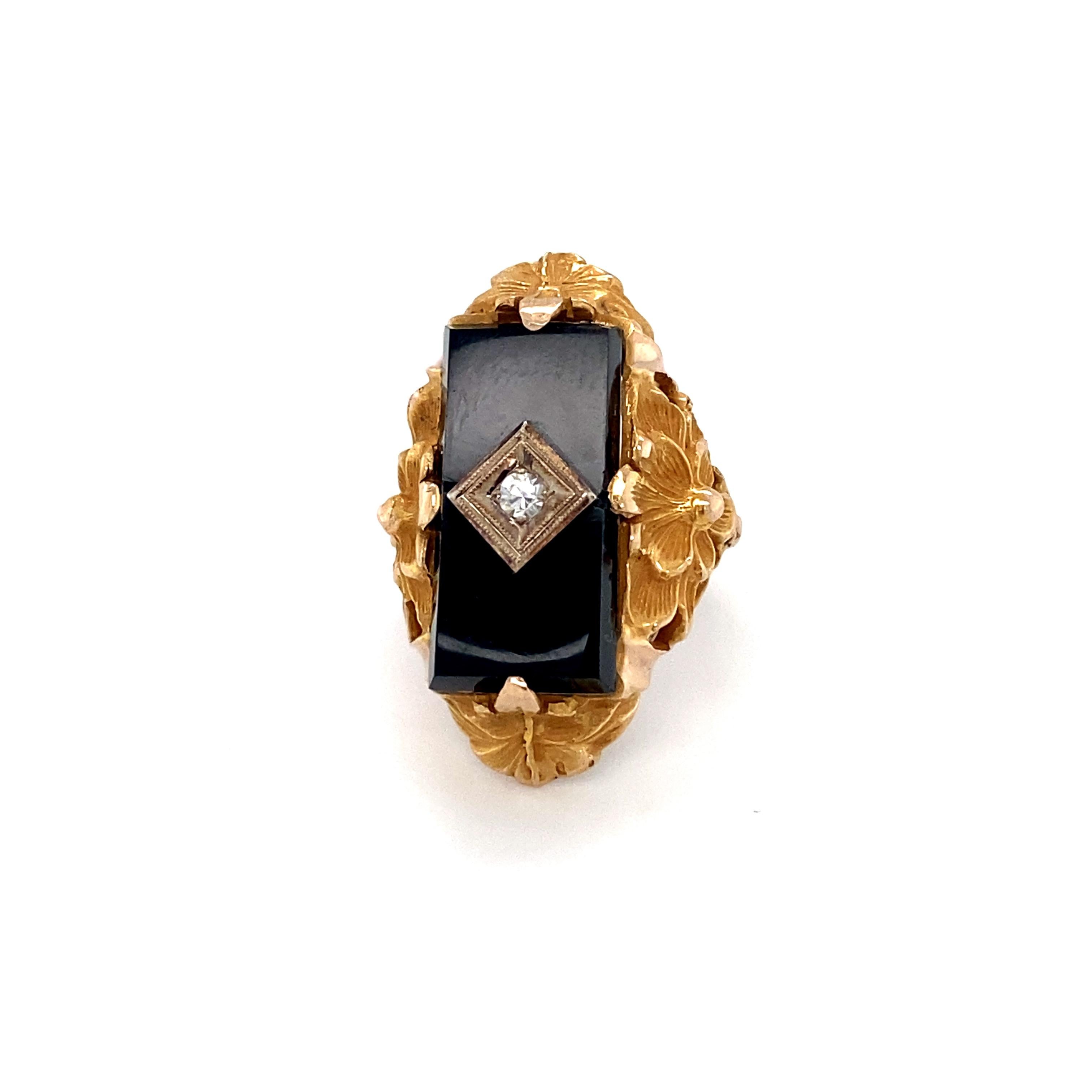 Women's or Men's 1920s Art Deco Onyx and Diamond Floral Ring in 14 Karat Gold