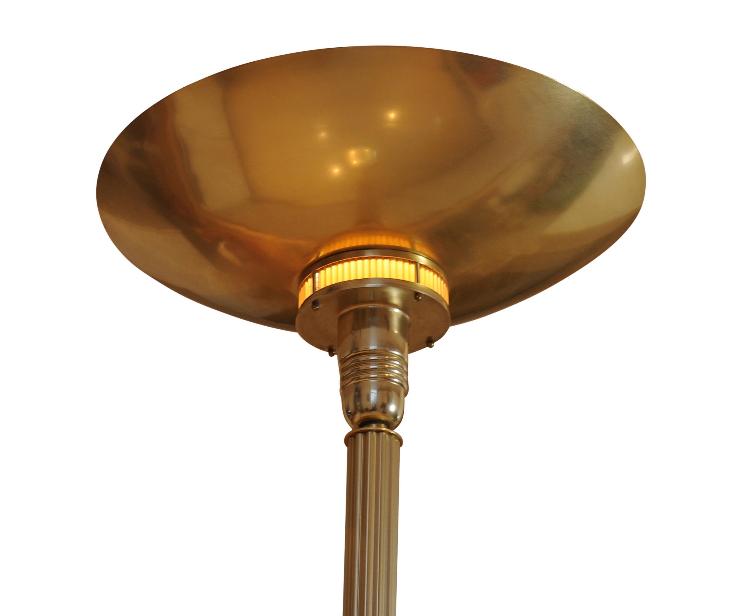1920's Art Deco Original Statuesque Aluminium Floor Lamp with Amber Glass Trim In Good Condition For Sale In High Wycombe, GB