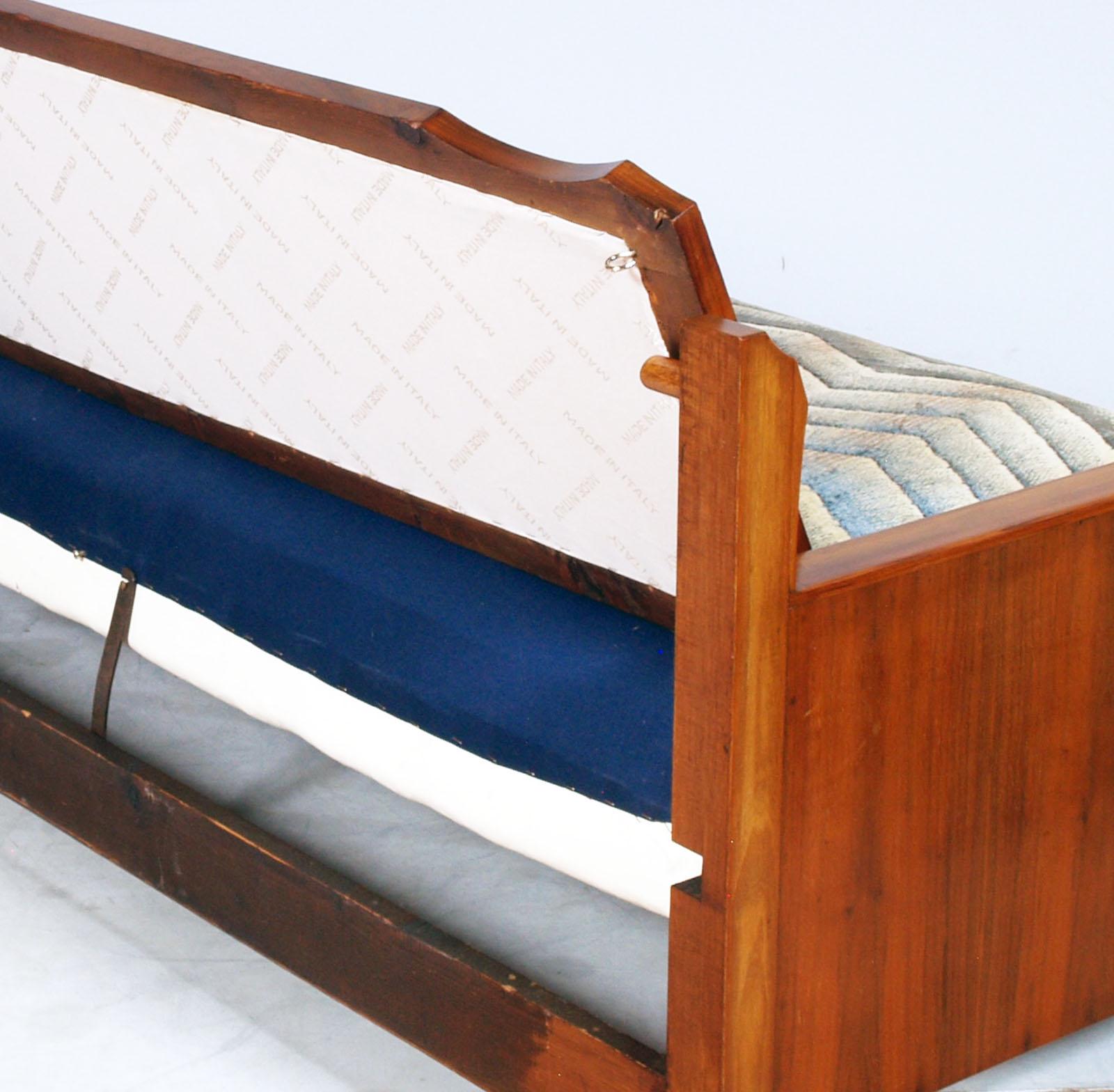 Italian 1920s Art Deco Ottoman, Convertible Sofa Bed in Walnut, restored For Sale