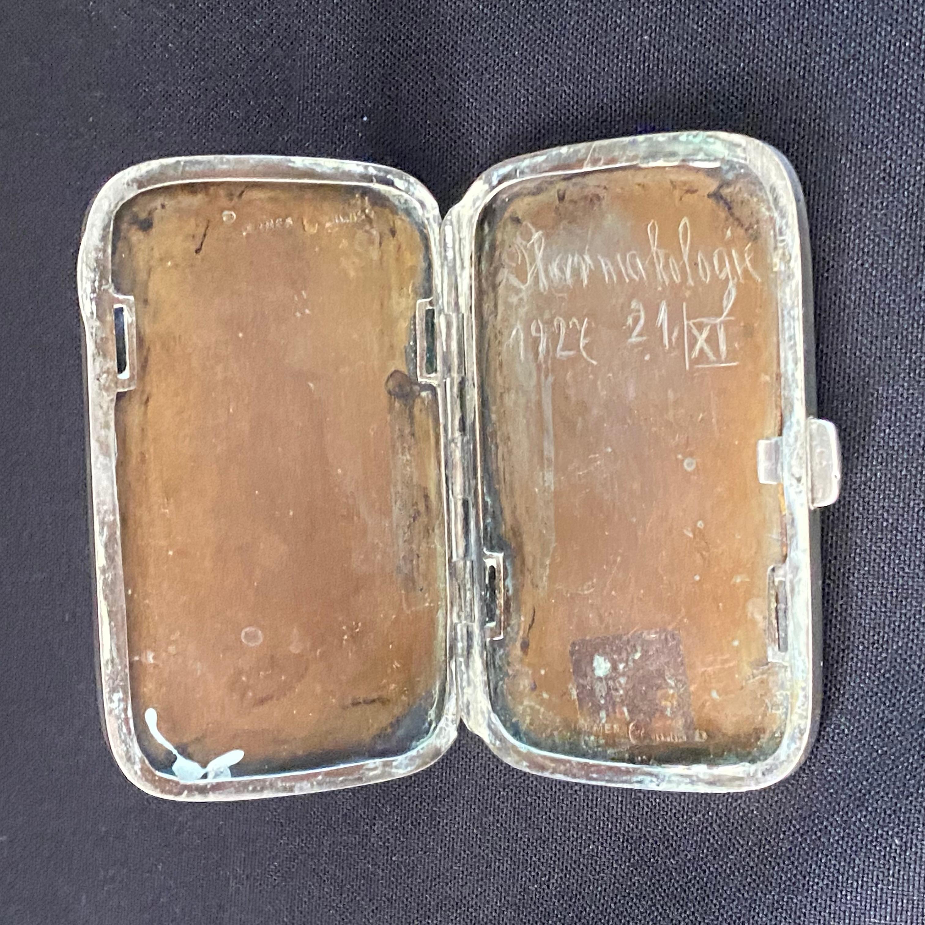 Portasigarette o portanome in argento con iniziali MD del periodo Art Deco del 1920 di Hermés. in vendita 2