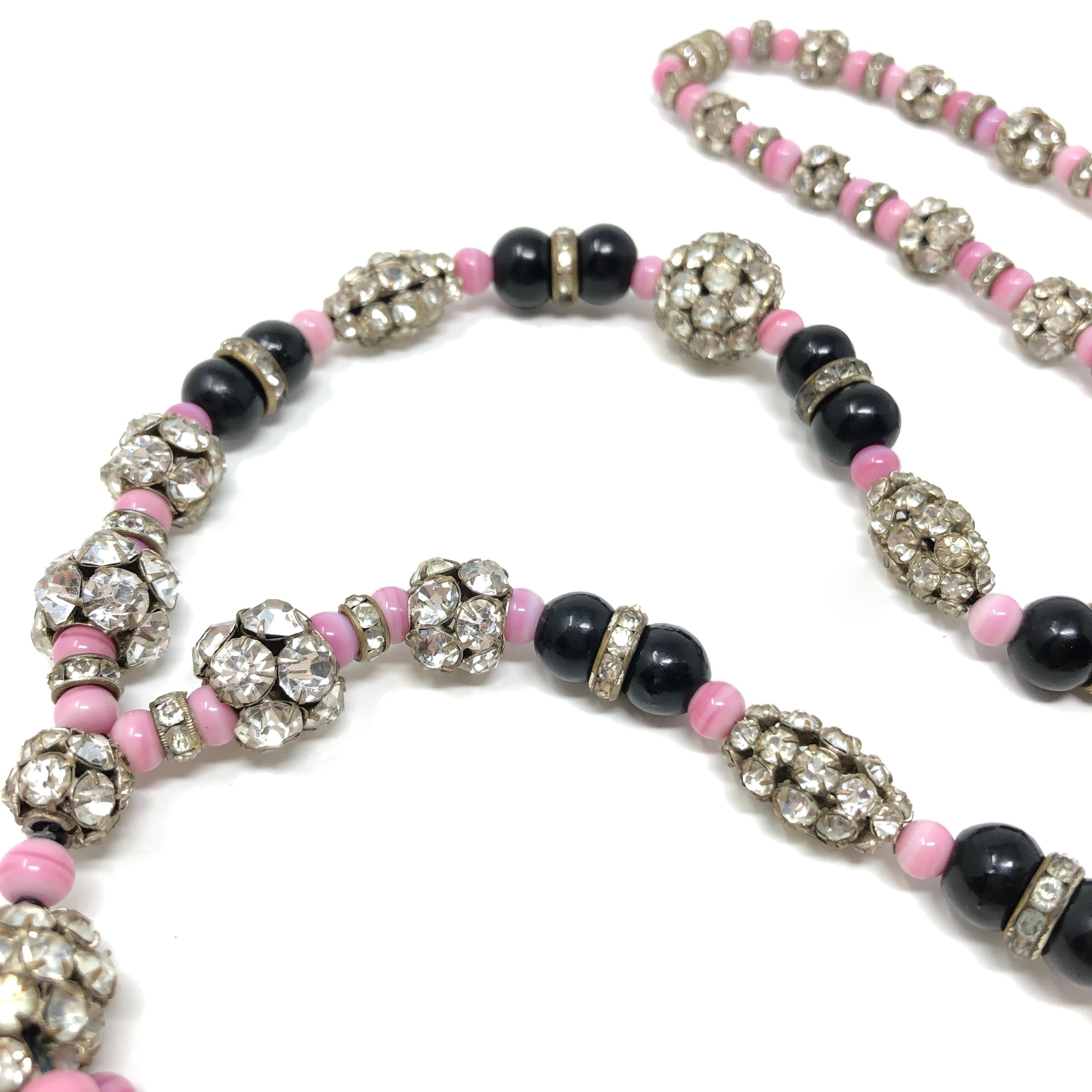 Women's 1920s Art Deco Pink and Black Glass Bead Rhinestone Vintage Flapper Necklace For Sale