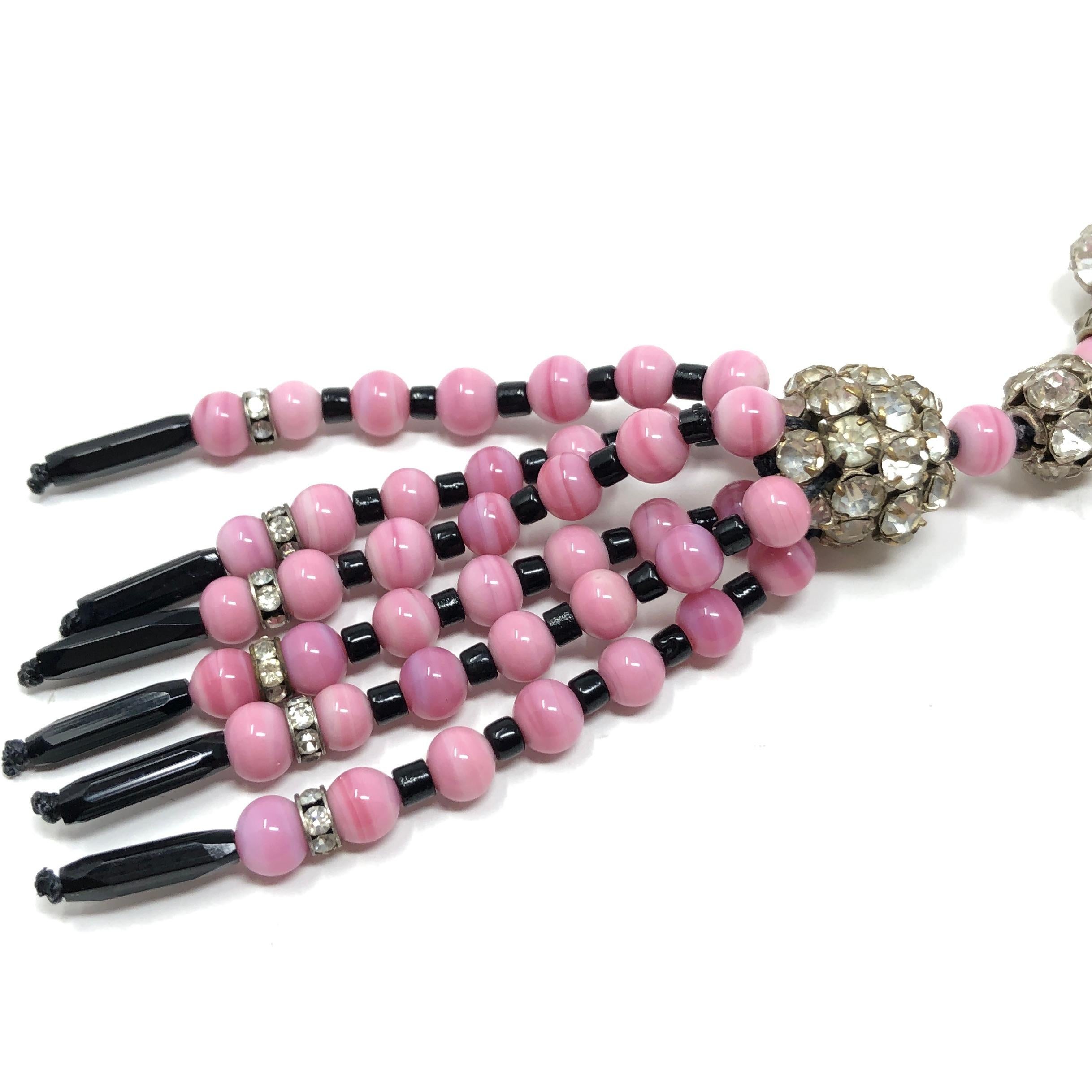 1920s Art Deco Pink and Black Glass Bead Rhinestone Vintage Flapper Necklace For Sale 1