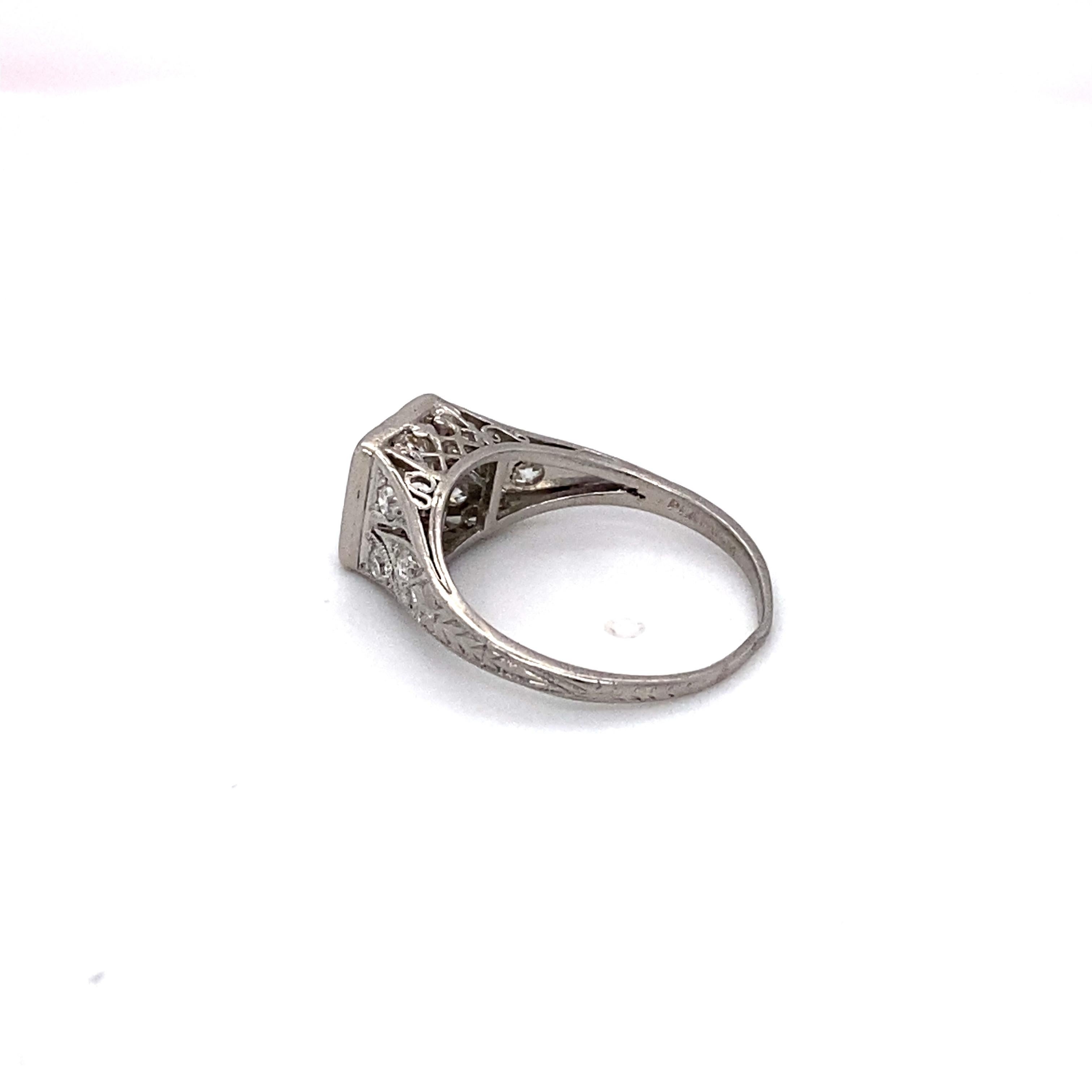 1920s Art Deco Platinum 1.30 Carat Diamond Engagement Ring In Excellent Condition In Atlanta, GA
