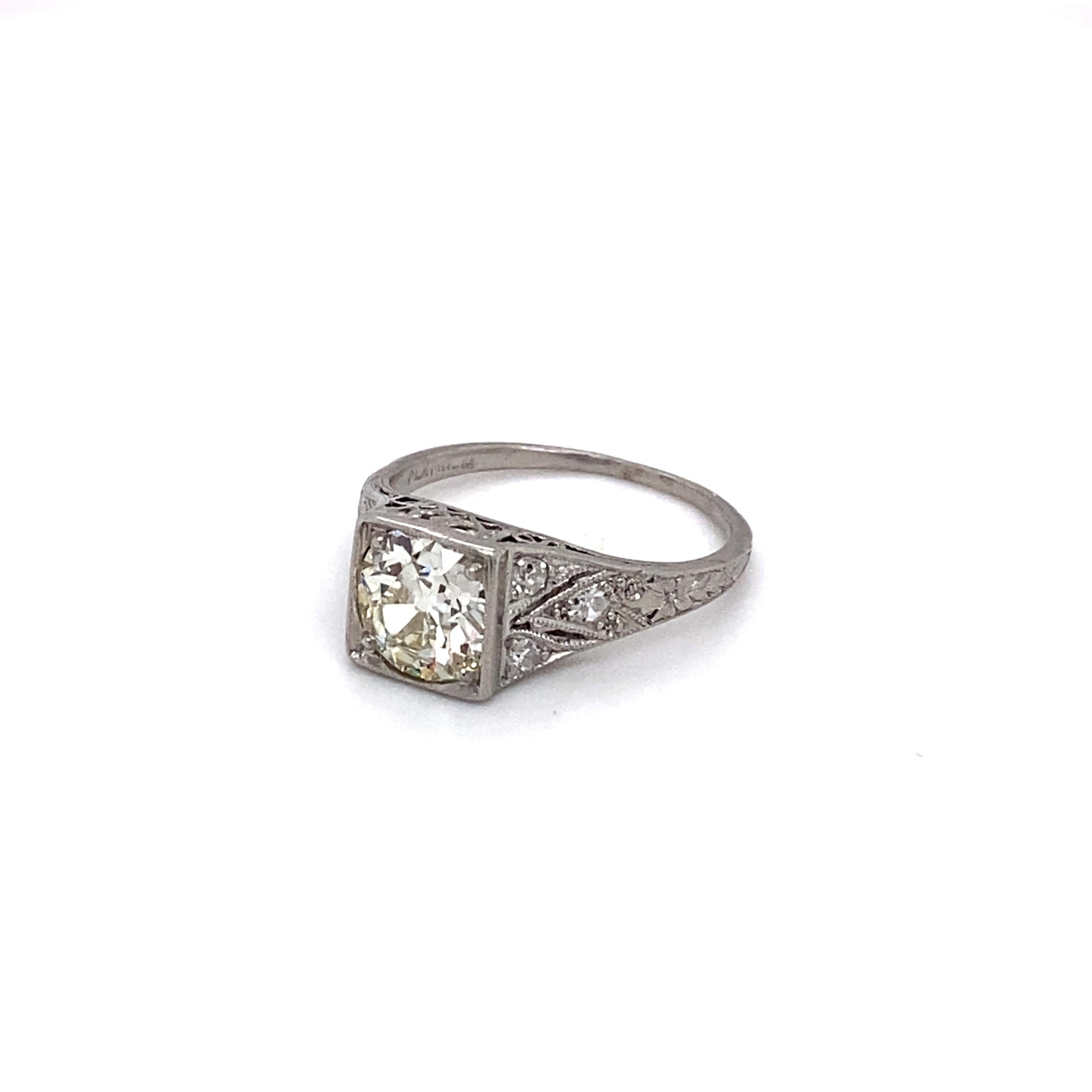 1920s Art Deco Platinum 1.30 Carat Diamond Engagement Ring 1