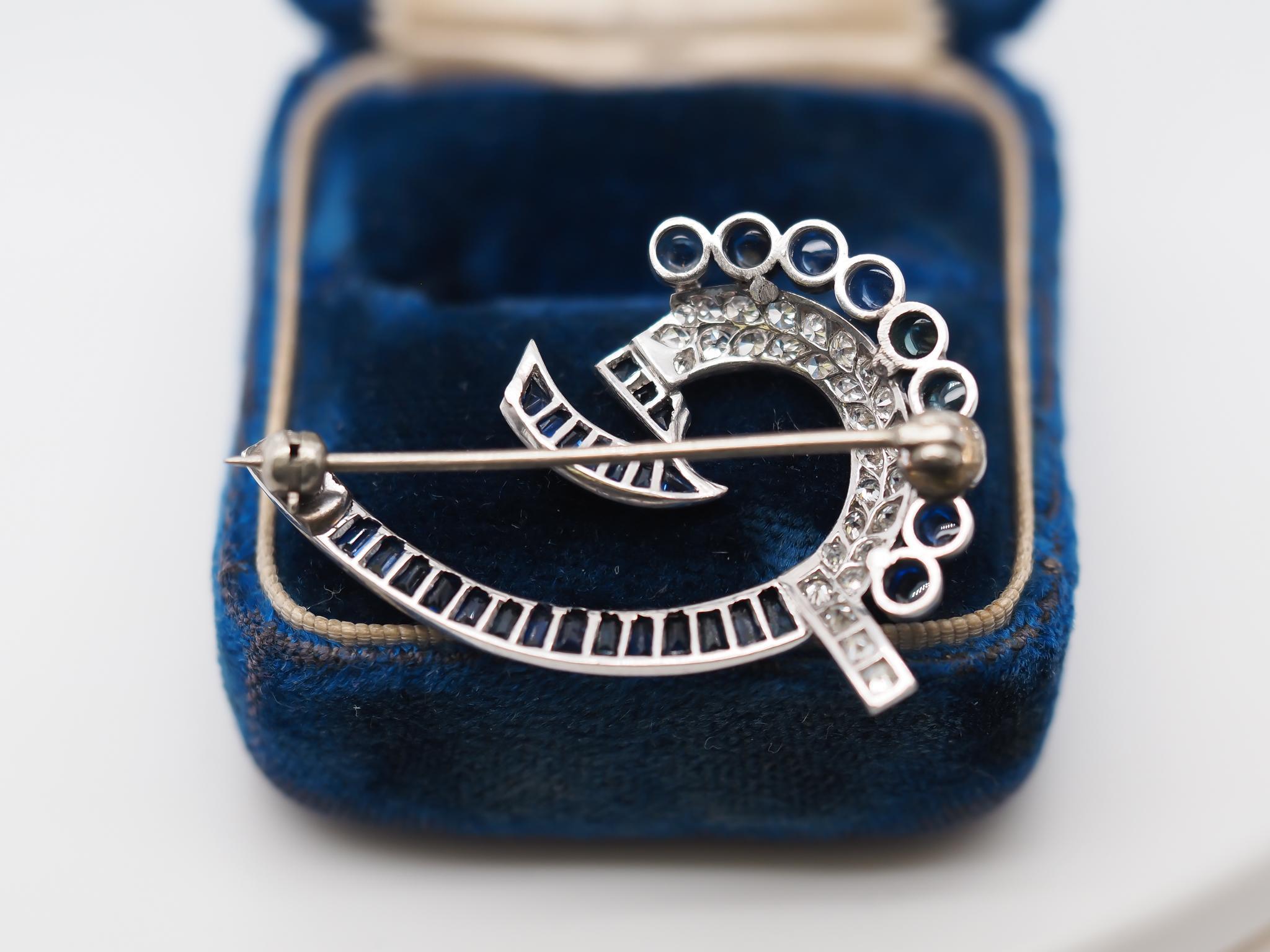 1920s Art Deco Platinum Sapphire and Diamond Brooch For Sale 1