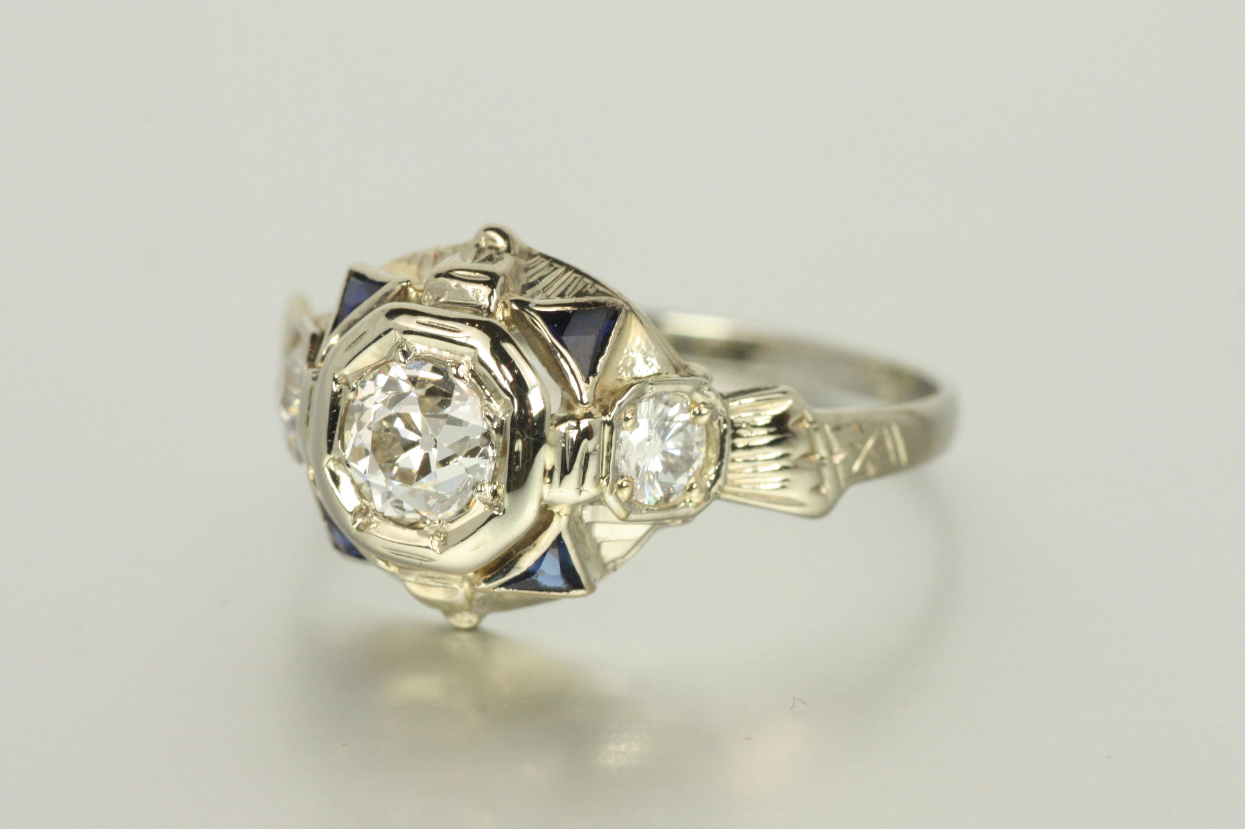 Bague Art déco des années 1920 avec diamants et saphirs de taille européenne ancienne Bon état - En vente à Santa Monica, CA