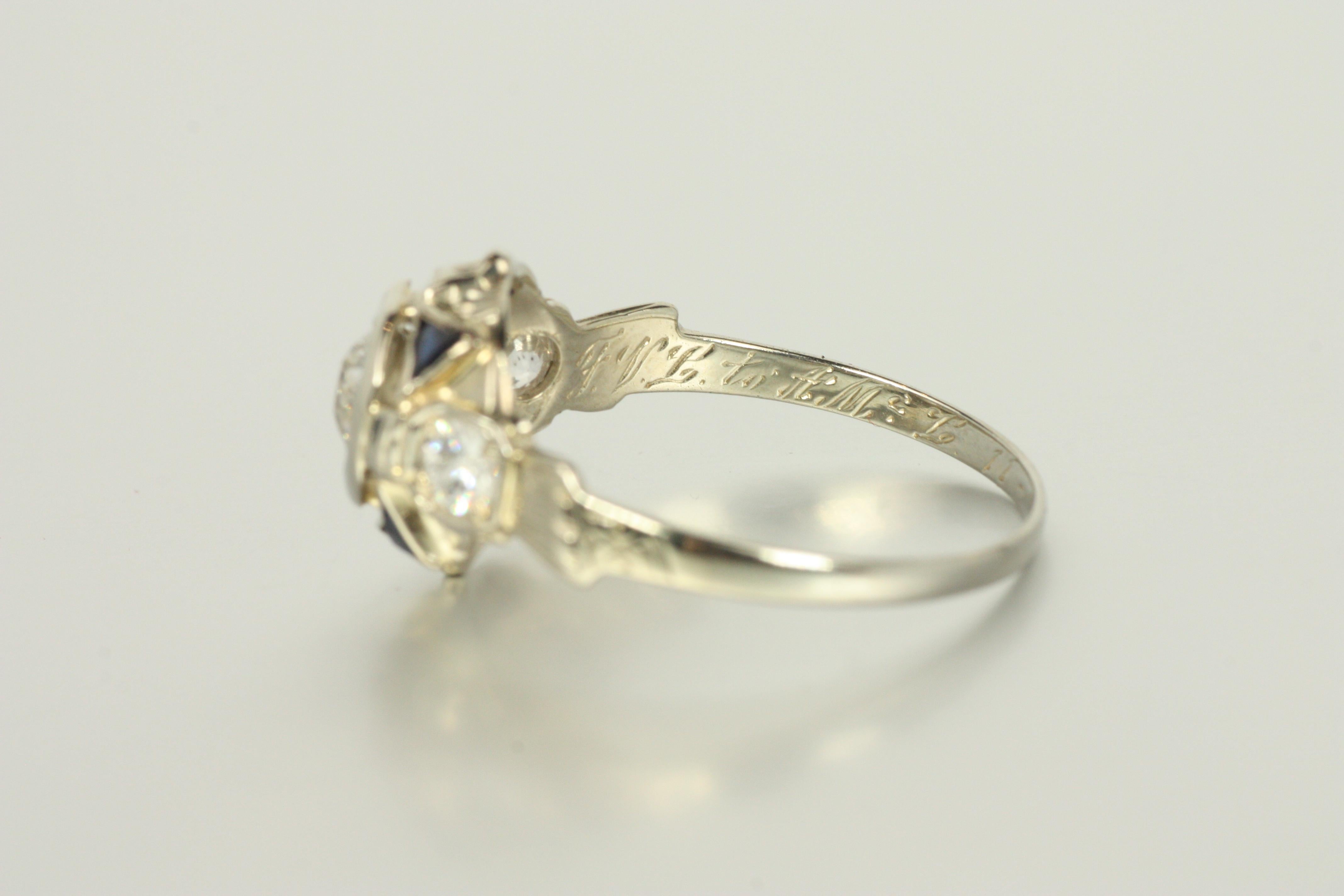 Bague Art déco des années 1920 avec diamants et saphirs de taille européenne ancienne en vente 1