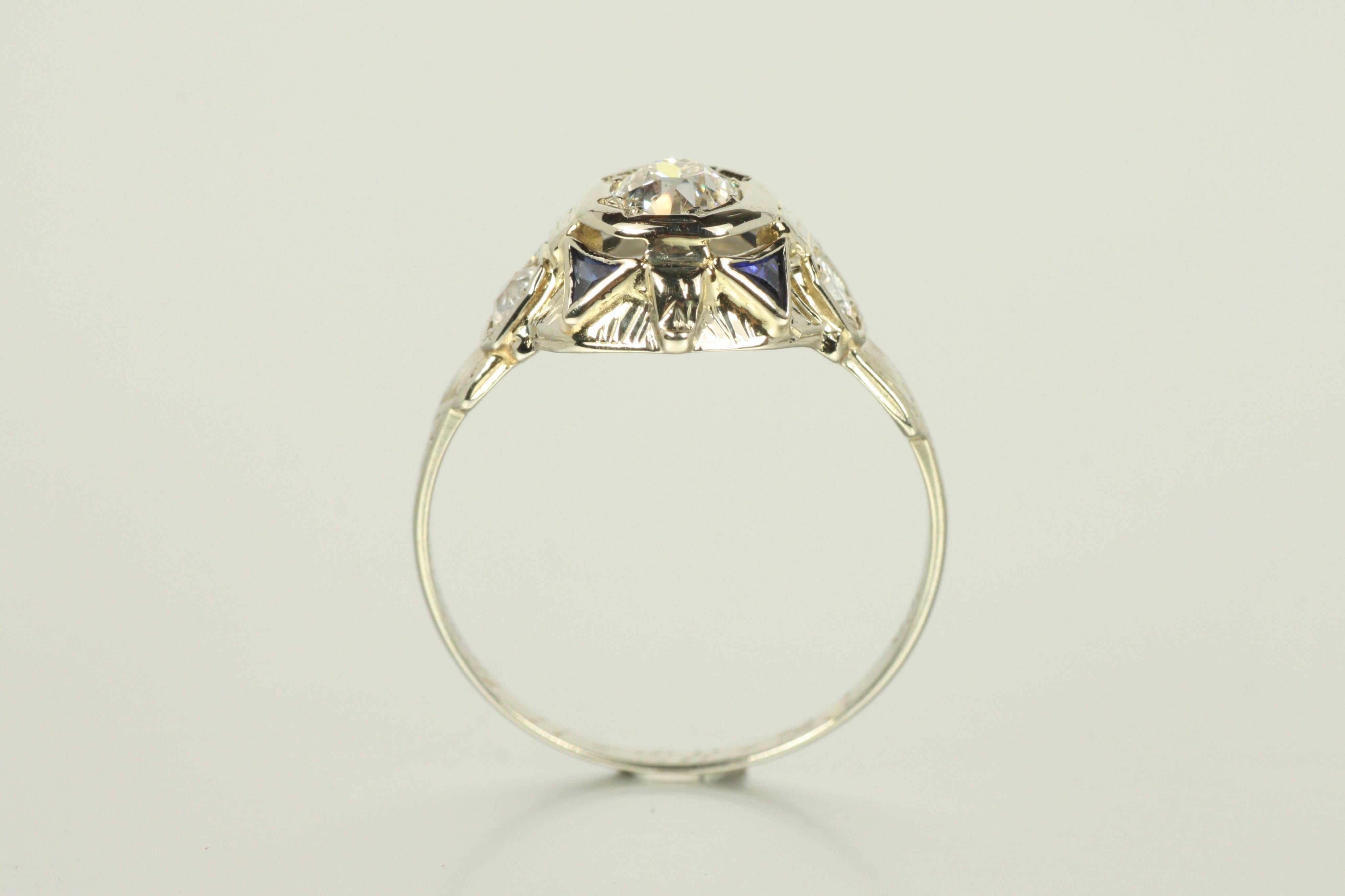 Bague Art déco des années 1920 avec diamants et saphirs de taille européenne ancienne en vente 4