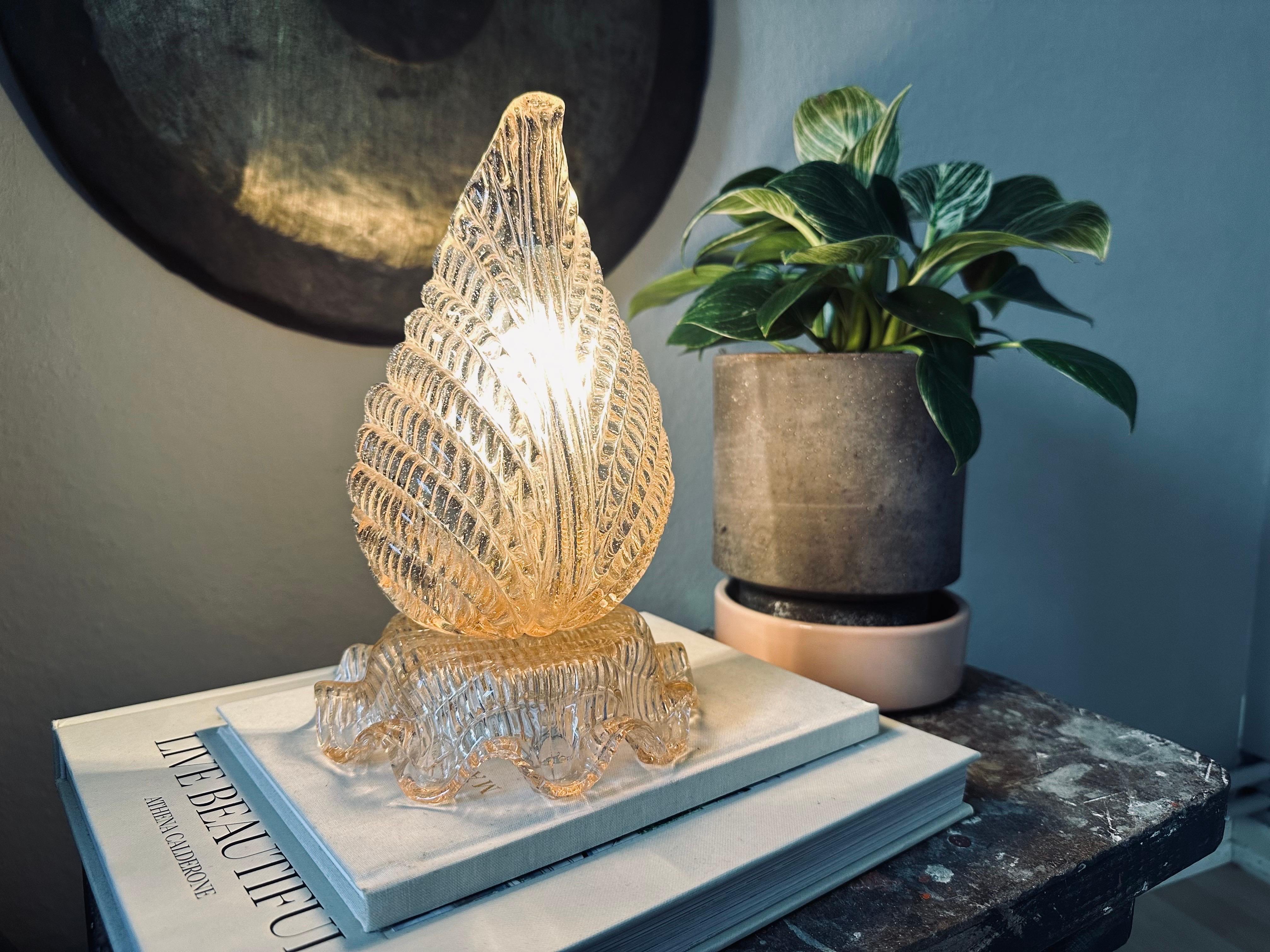 1920s Art Deco Table Lamp in Rose-Colored Murano Glass – Attributed to Ercole Ba For Sale 8
