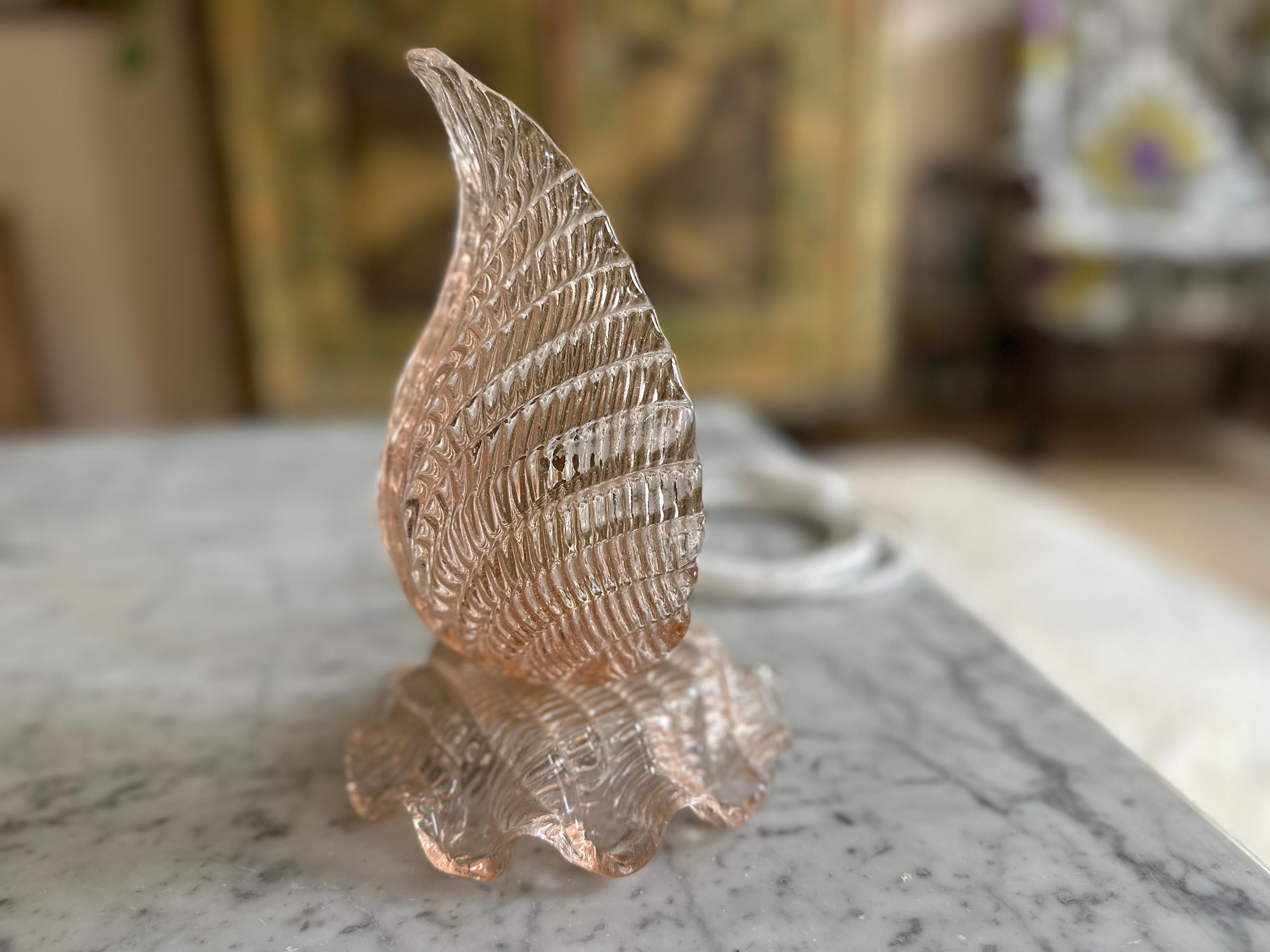 Italian 1920s Art Deco Table Lamp in Rose-Colored Murano Glass – Attributed to Ercole Ba For Sale