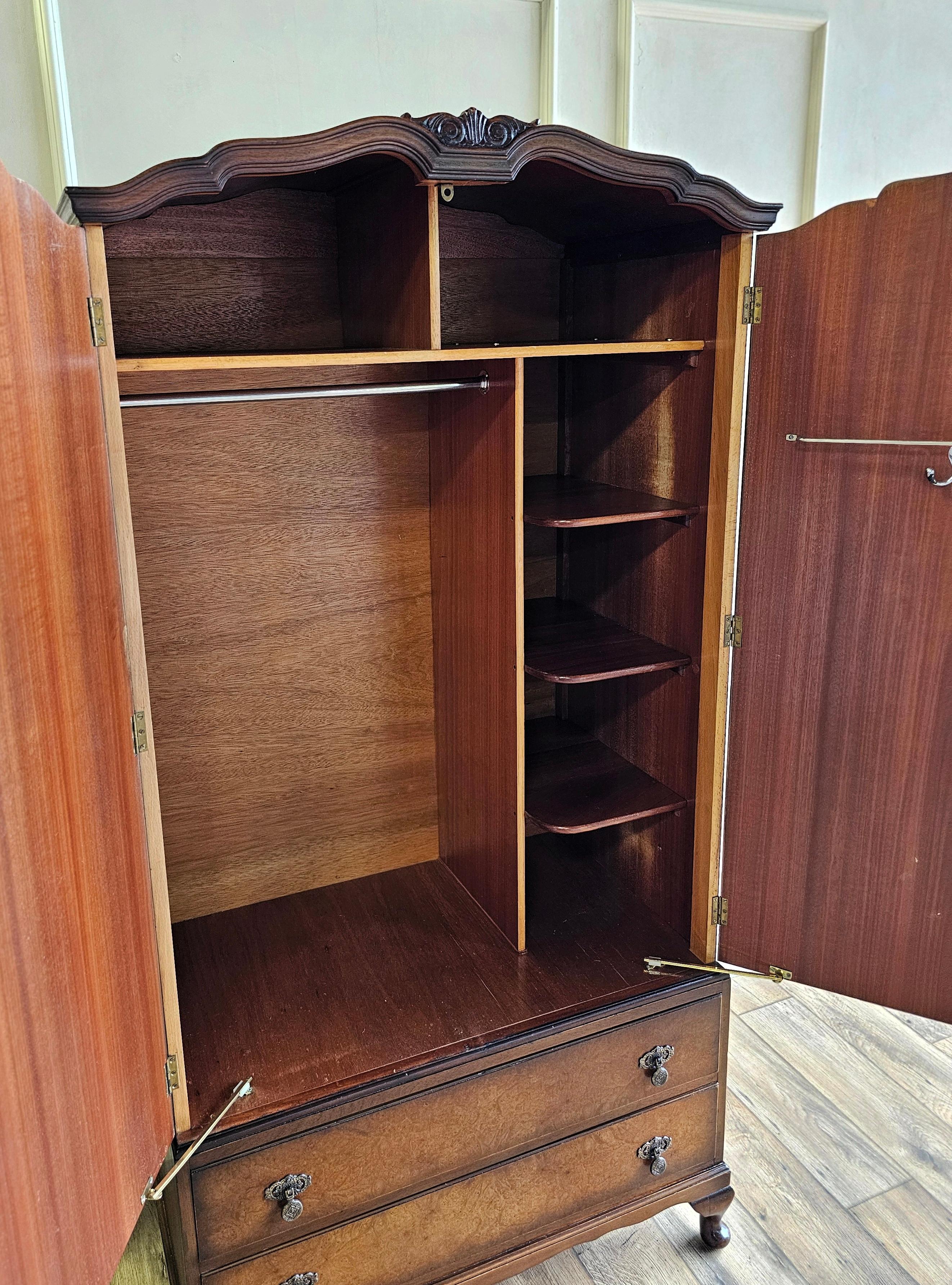 1920s Art Deco Walnut English Wardrobe In Good Condition In Unionville, TN