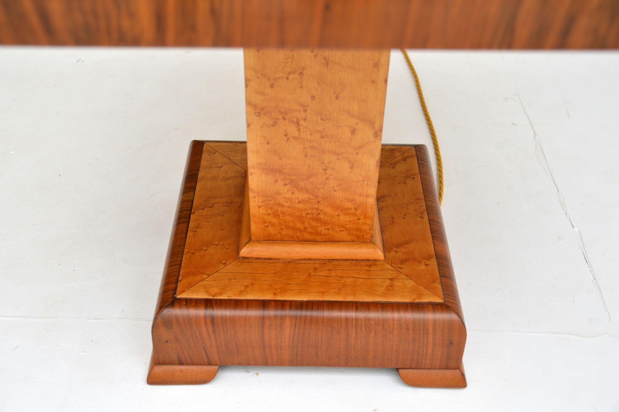 20th Century 1920's Art Deco Walnut & Maple Lamp / Side Table