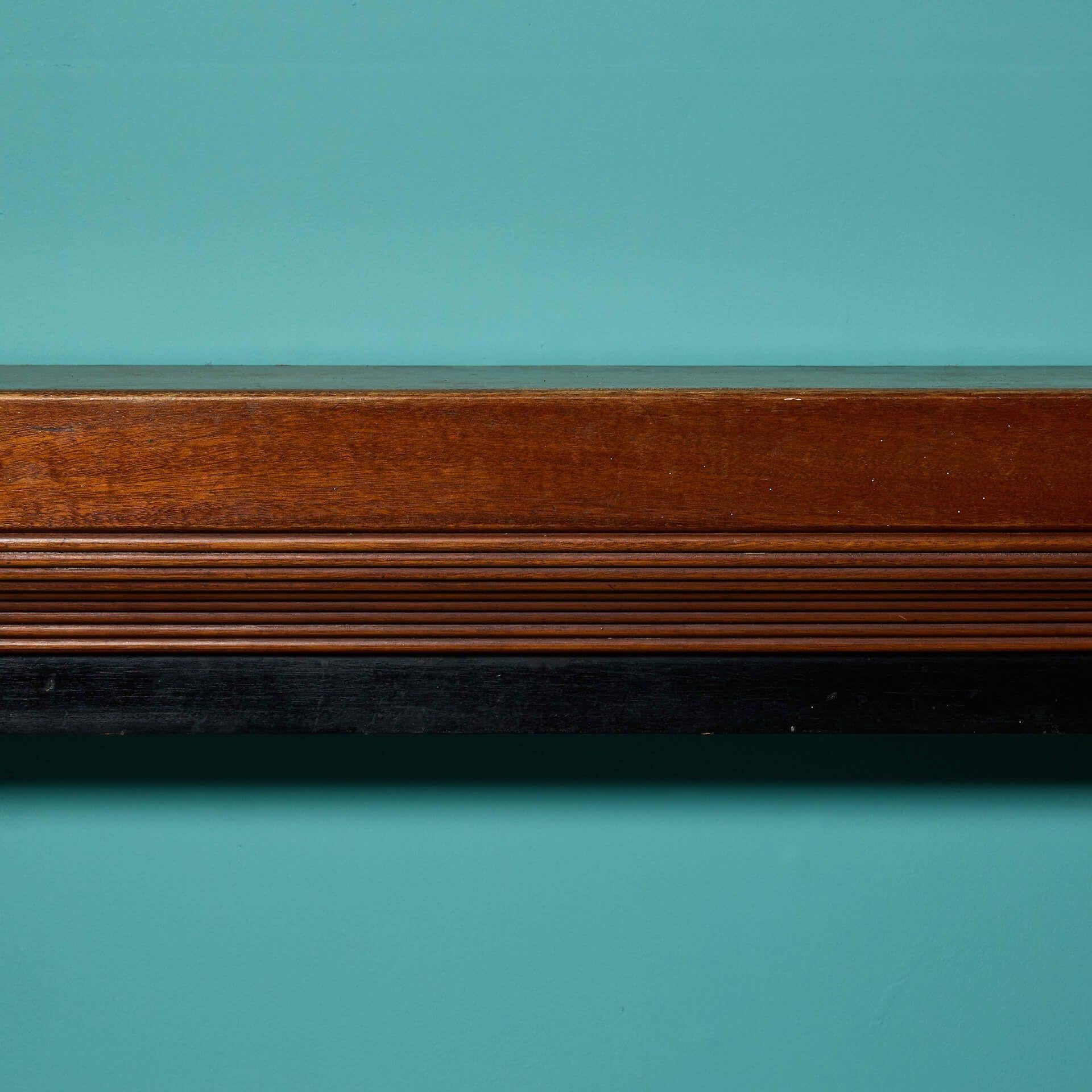20ième siècle Cheminée en bois Art déco des années 1920 en vente