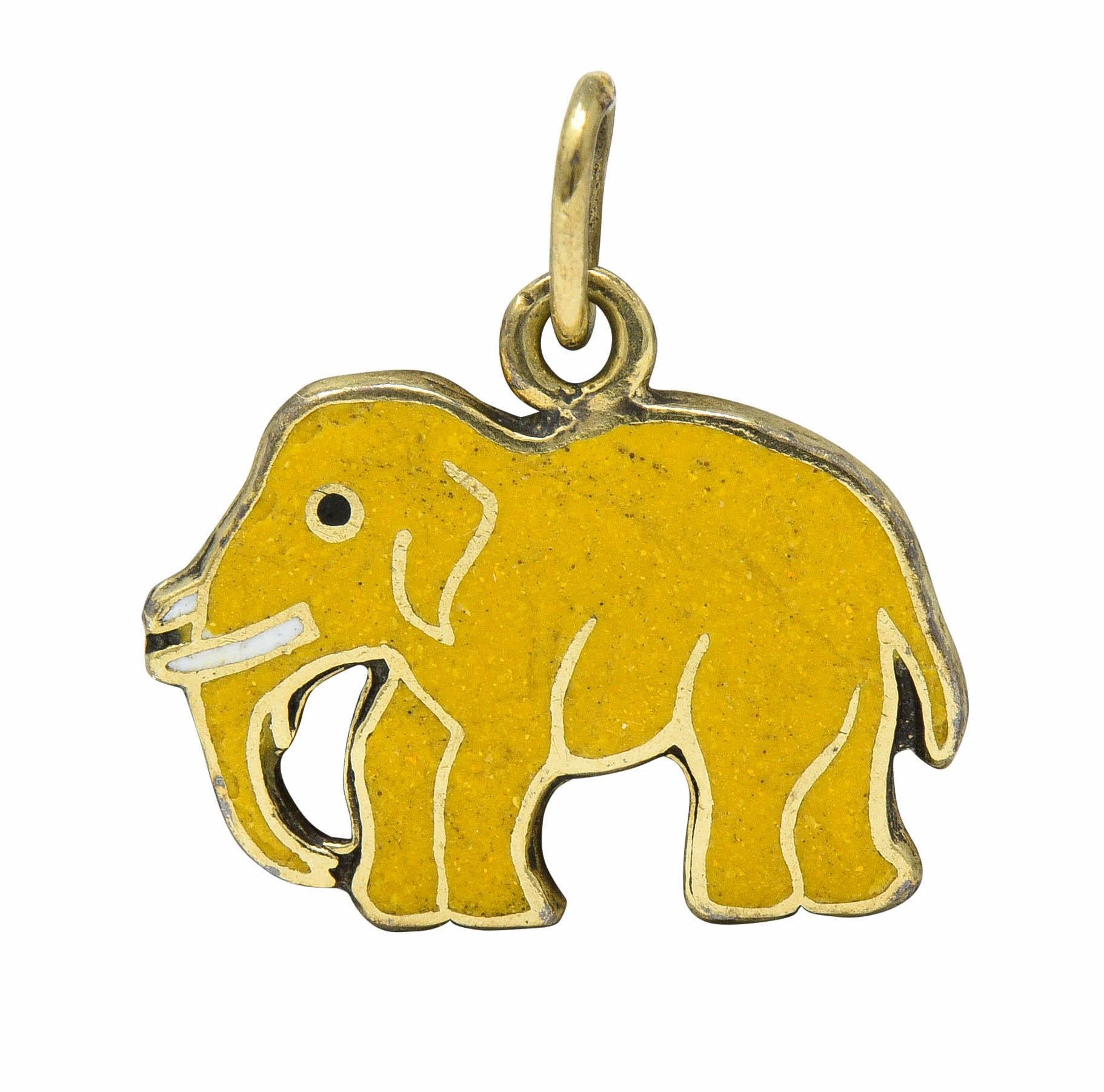 Breloque éléphant Art déco en or 14 carats et émail jaune, années 1920 2